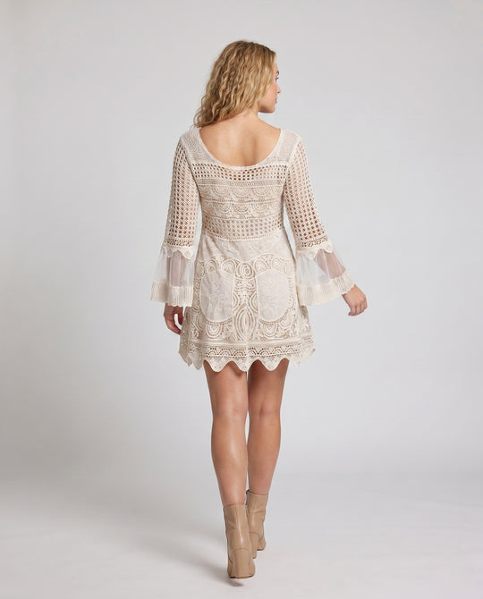 Product 15646874206538 - back_view