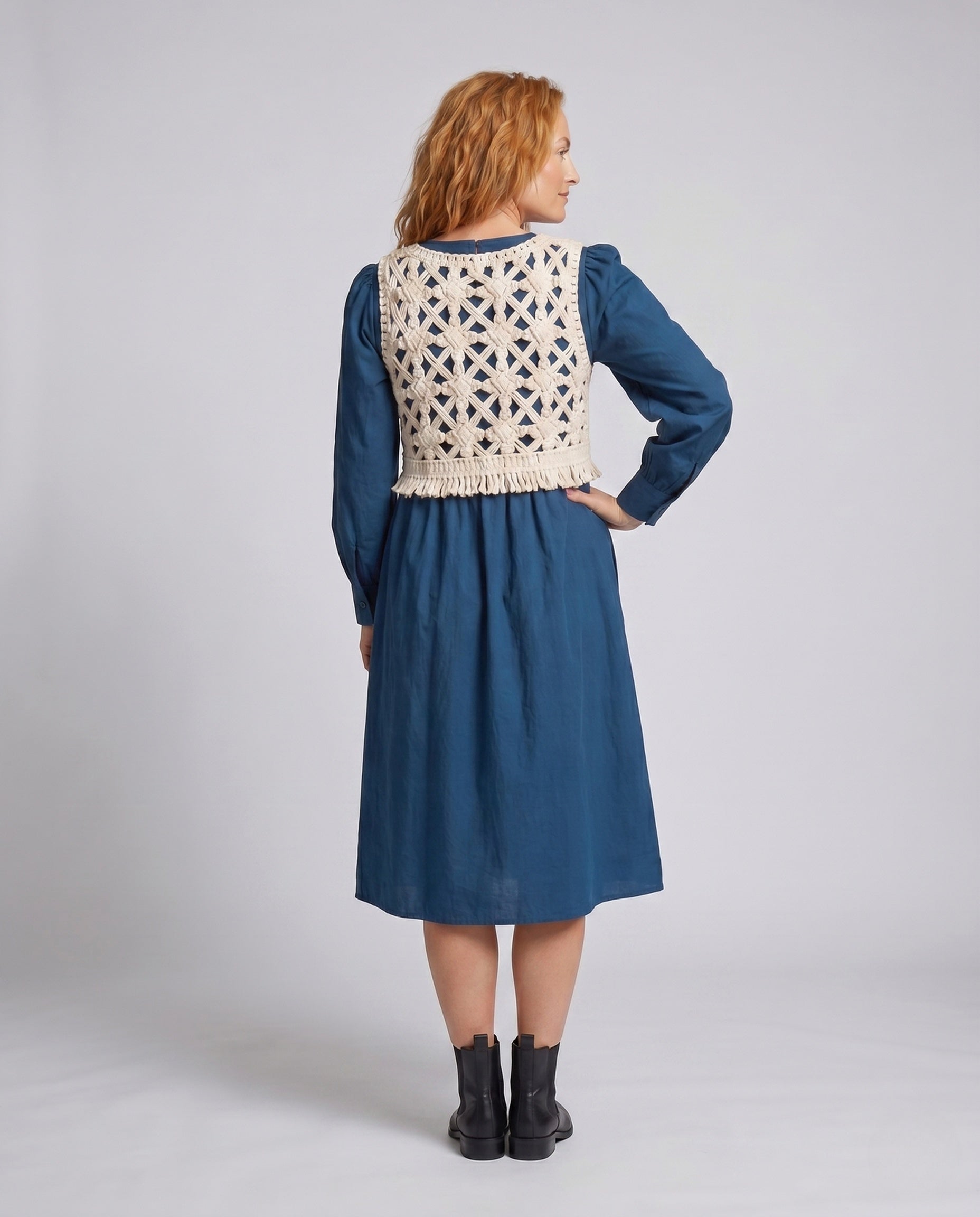 Product 15646875681098 - back_view