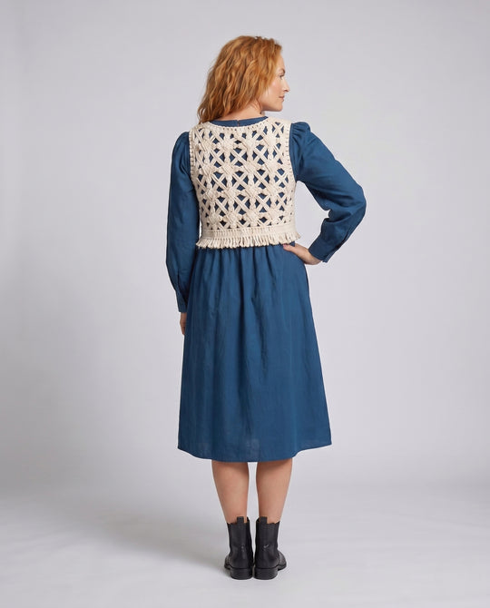 Product 15646875681098 - back_view