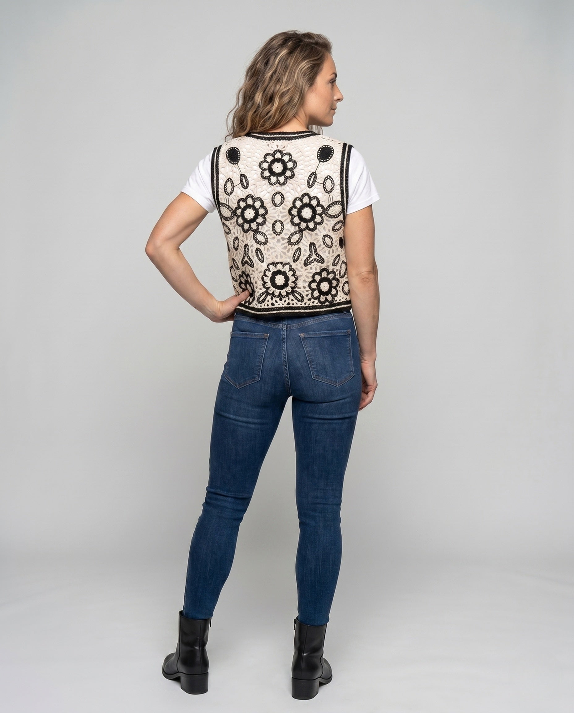 Product 15646878237002 - back_view