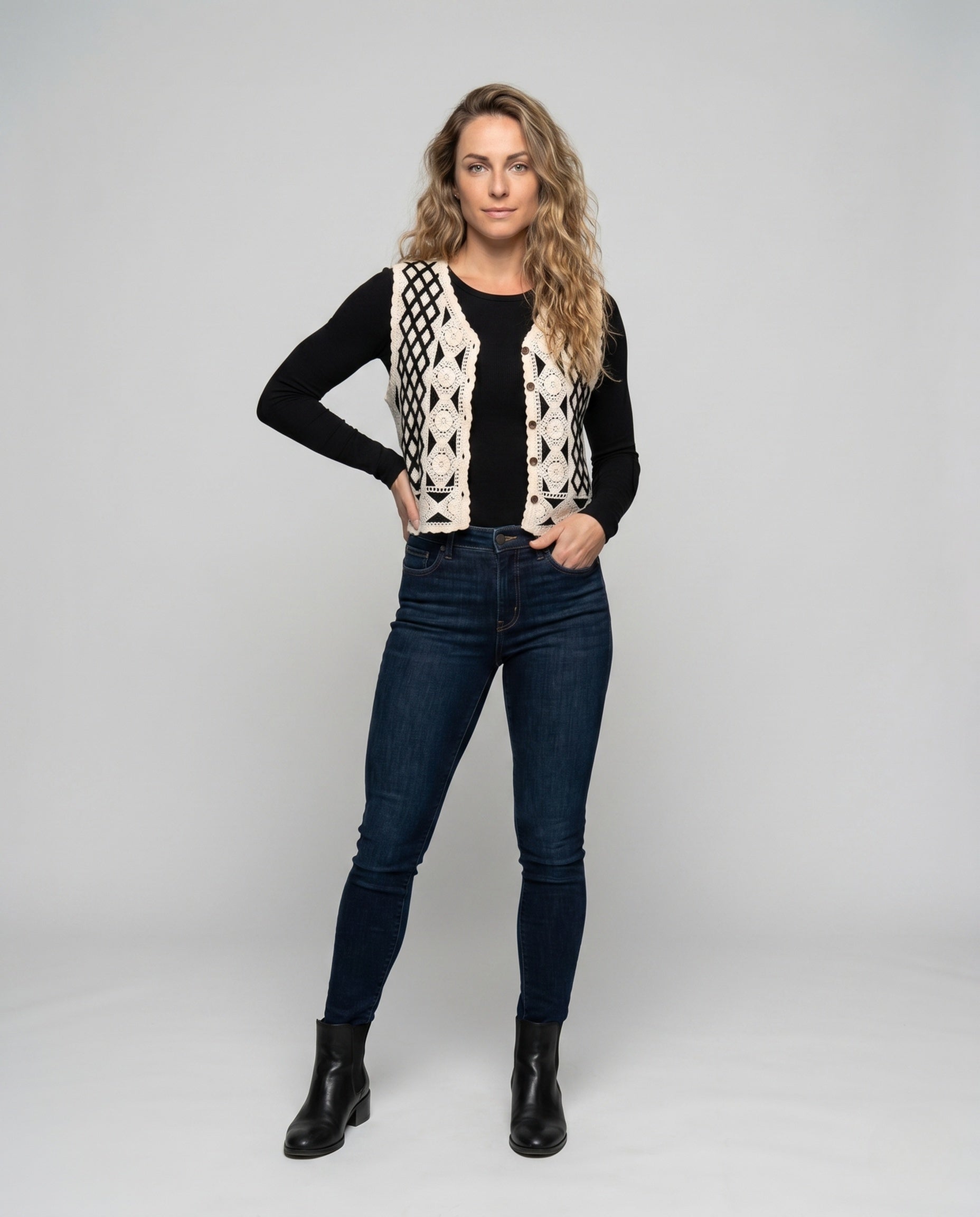Product 15646878499146 - full_body_front