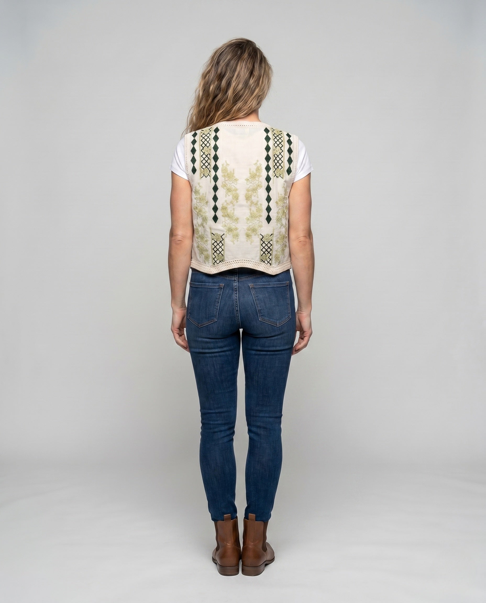 Product 15646878630218 - back_view
