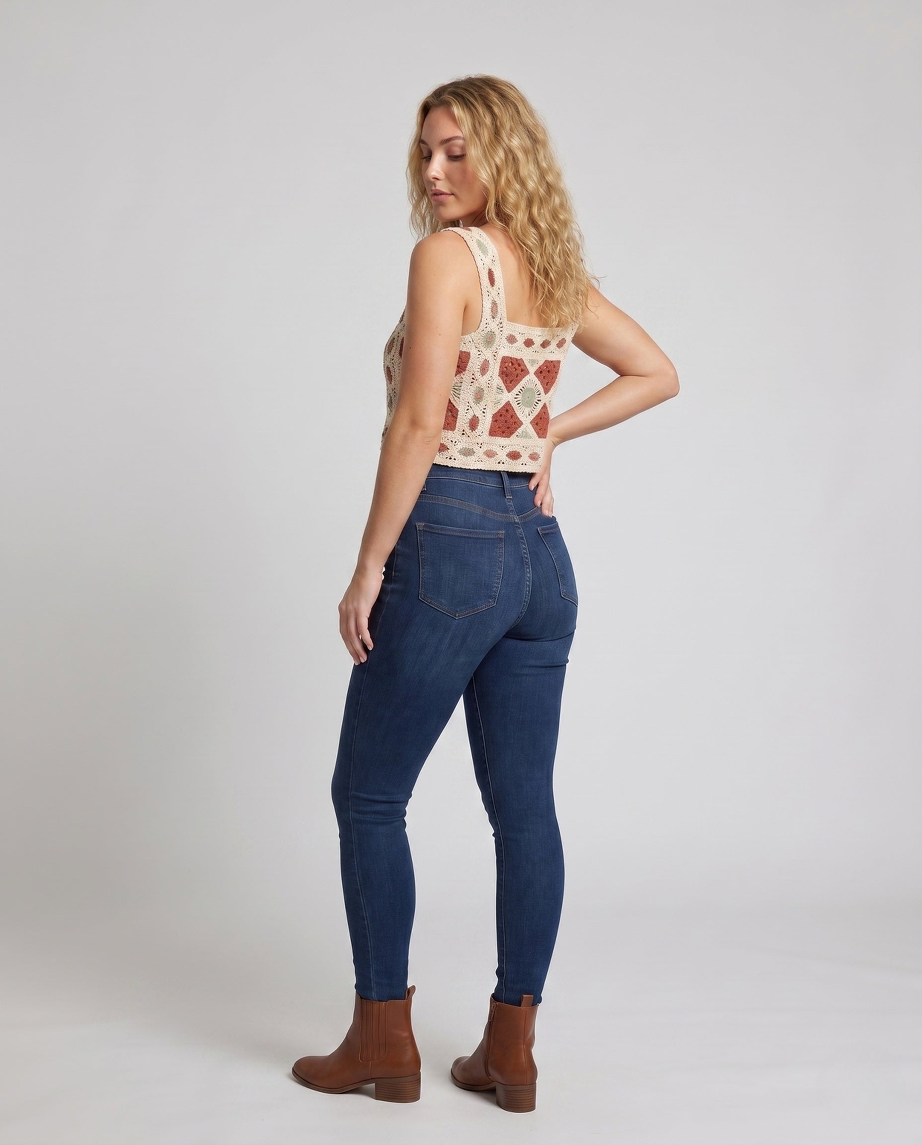 Product 15646878957898 - back_view