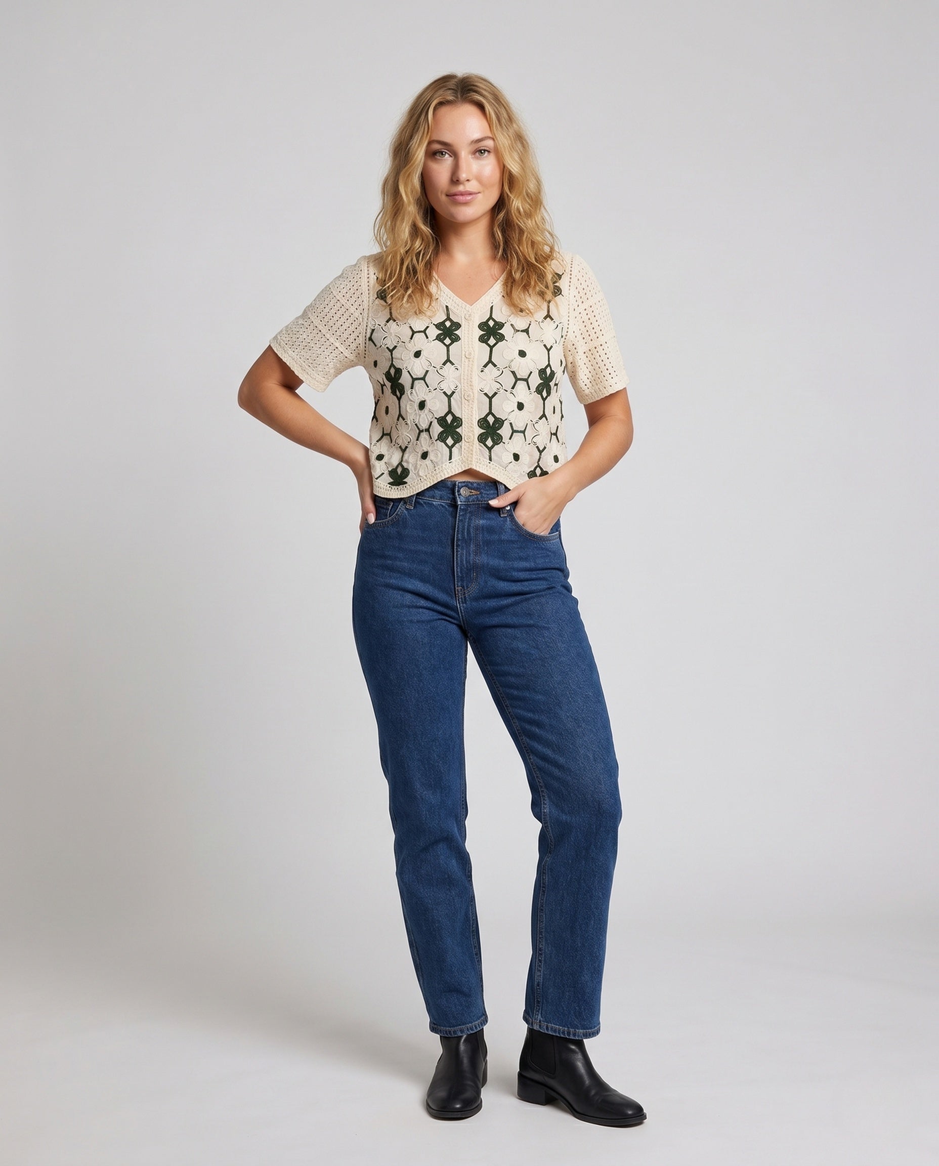 Product 15646879318346 - full_body_front