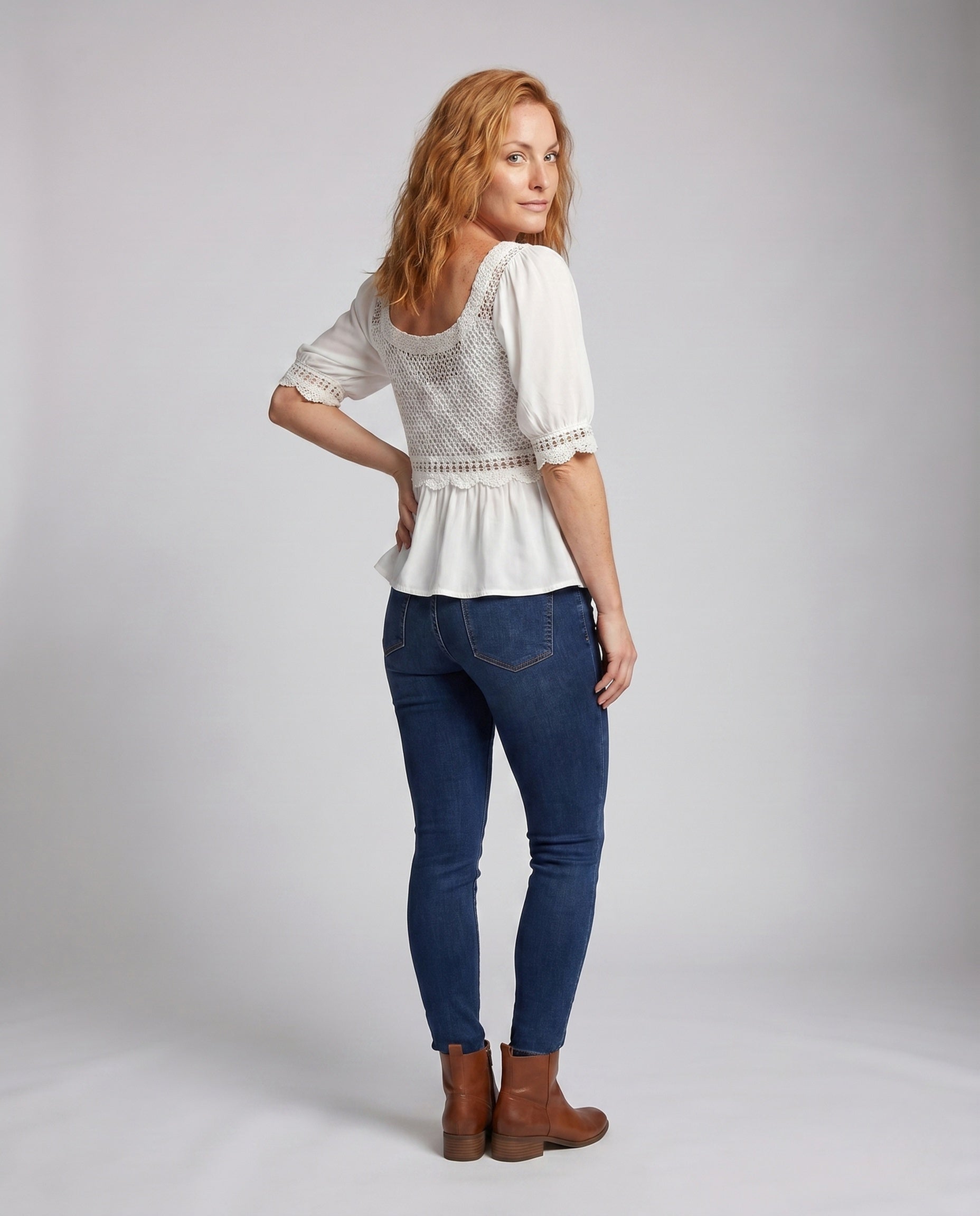 Product 15646880727370 - back_view