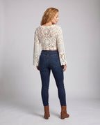 Product 15646880891210 - back_view