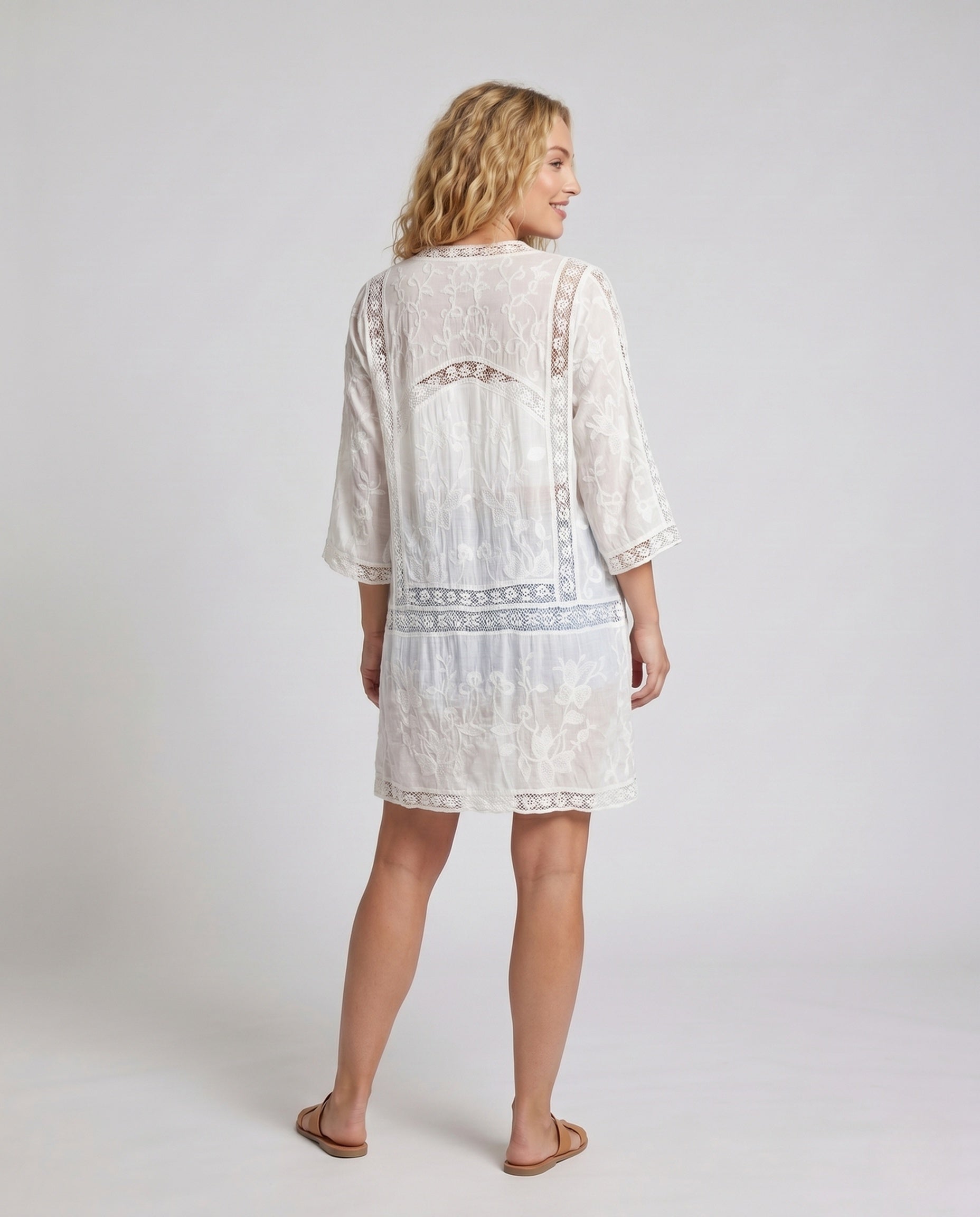 Product 15646881972554 - back_view