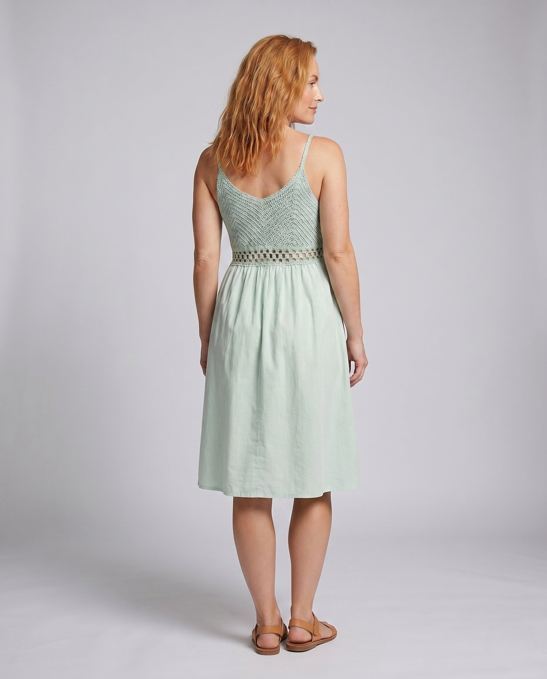Product 15646883479882 - back_view