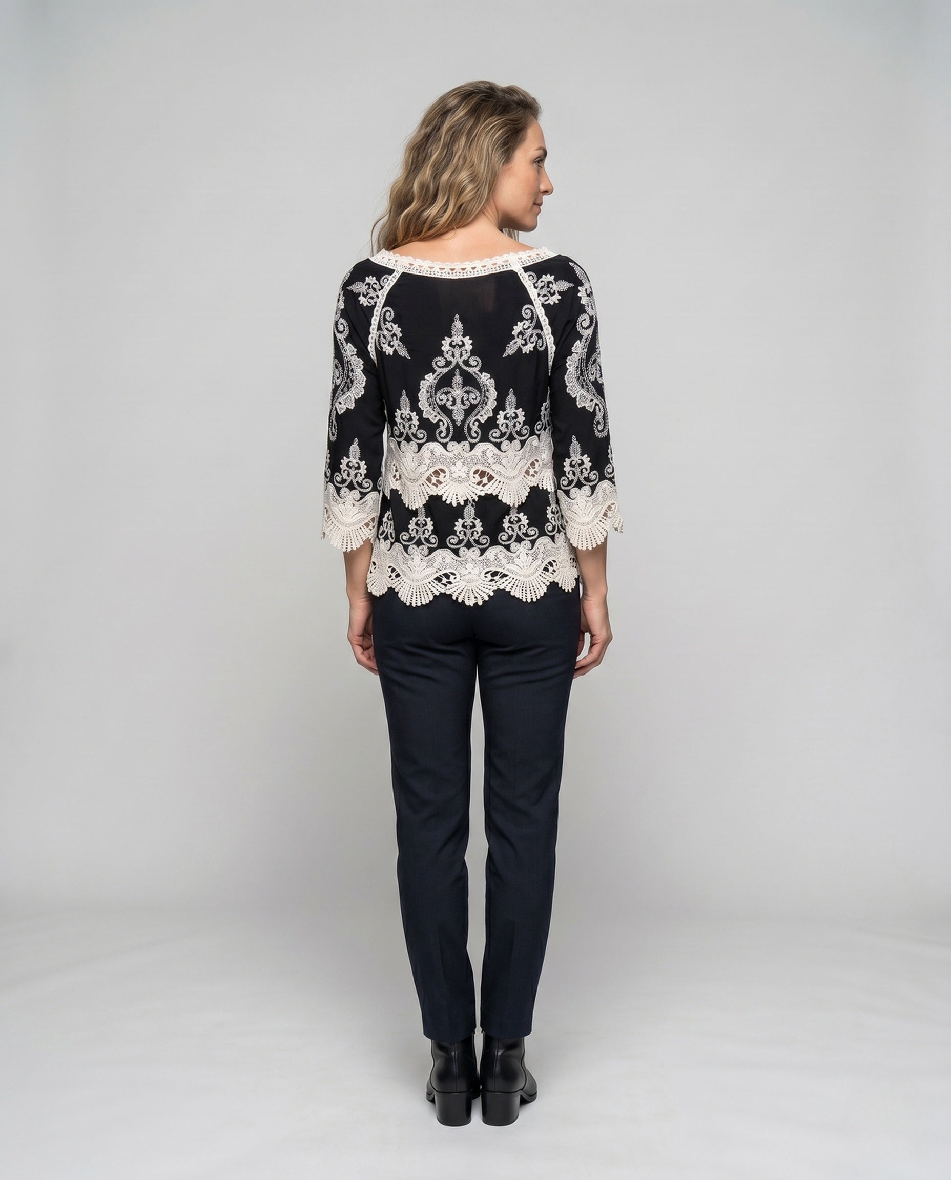 Product 15646884692298 - back_view