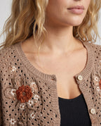 Product 15646885675338 - close_up_detail