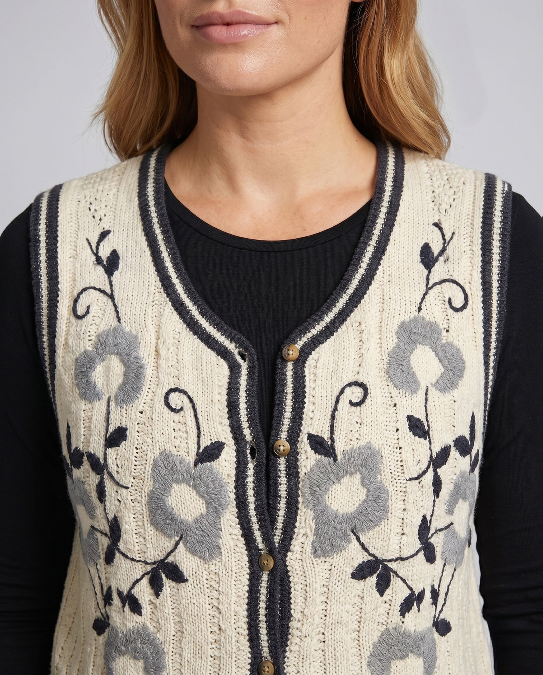 Product 15646886166858 - close_up_detail