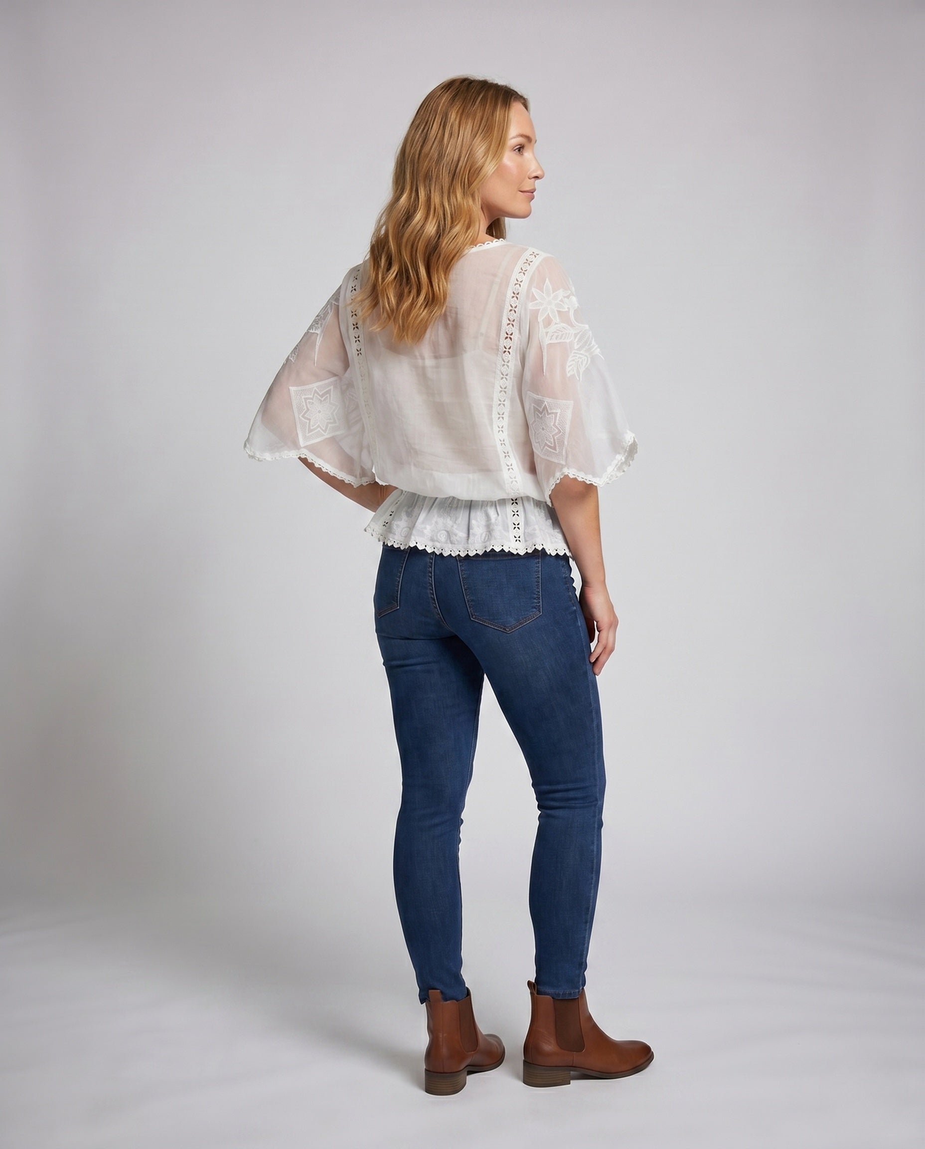 Product 15646886330698 - back_view