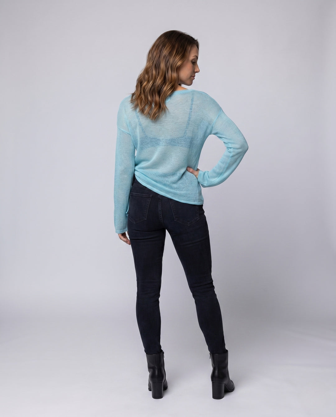 Product 15648492388682 - back_view