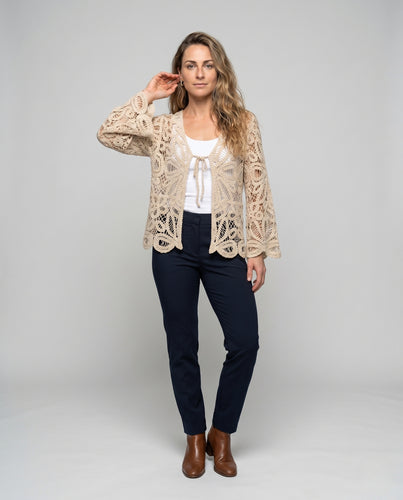 Damen Verspielte Häkeljacke mit floralem Design R&B