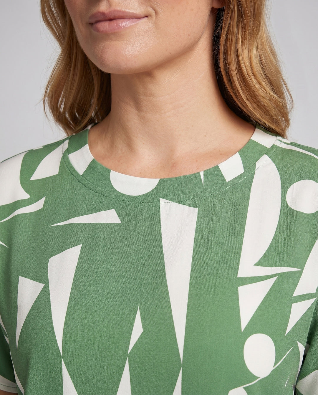 Product 15648539410762 - close_up_detail
