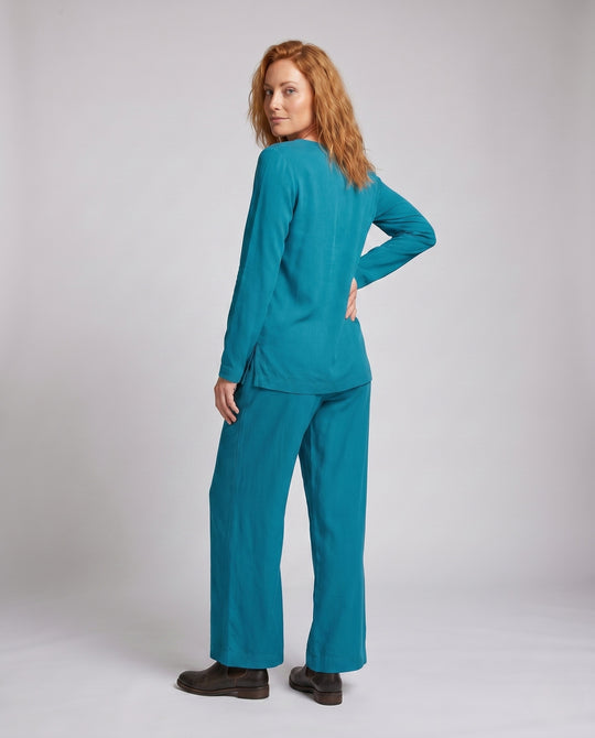 Product 15648540131658 - back_view
