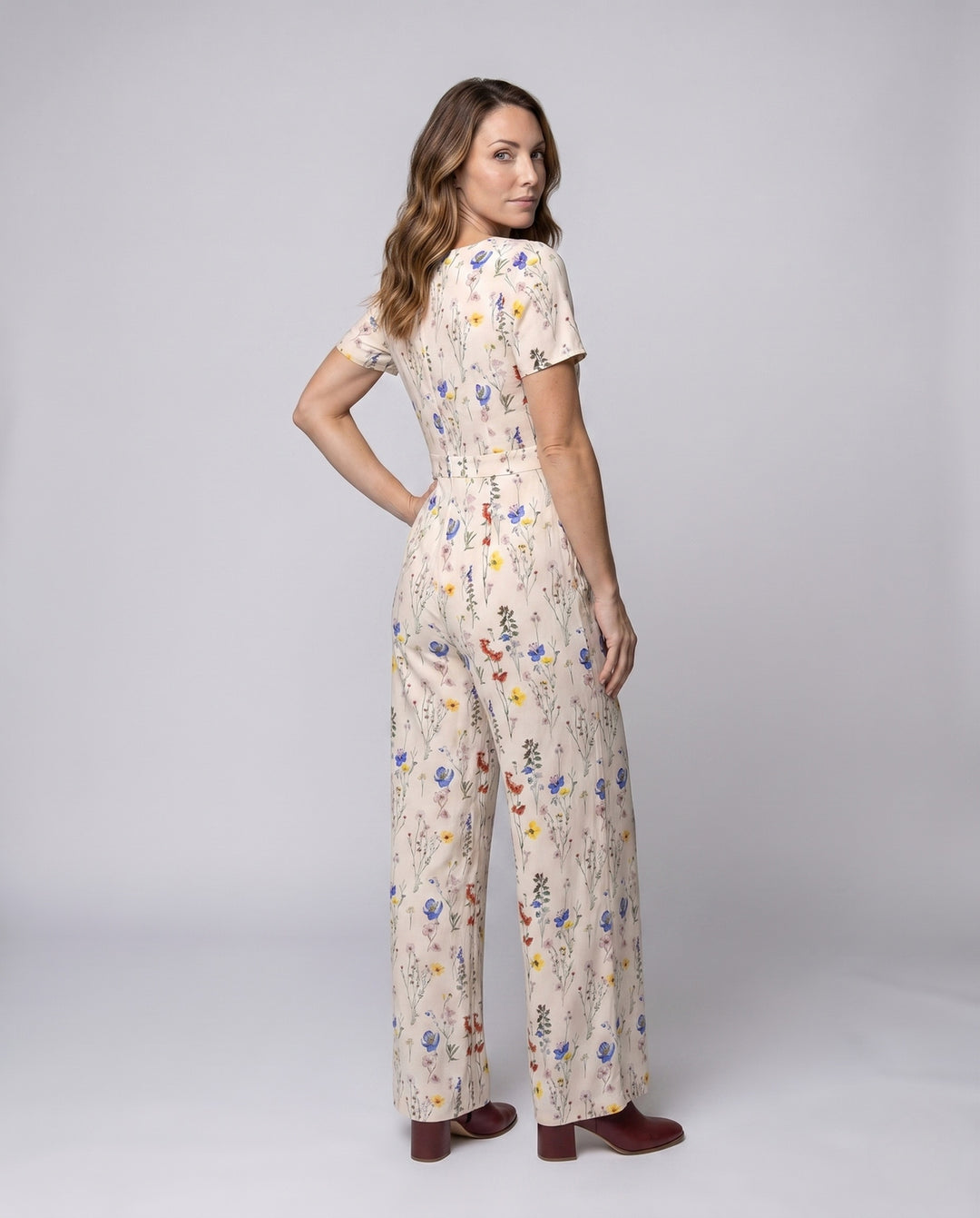 Product 15648540819786 - back_view