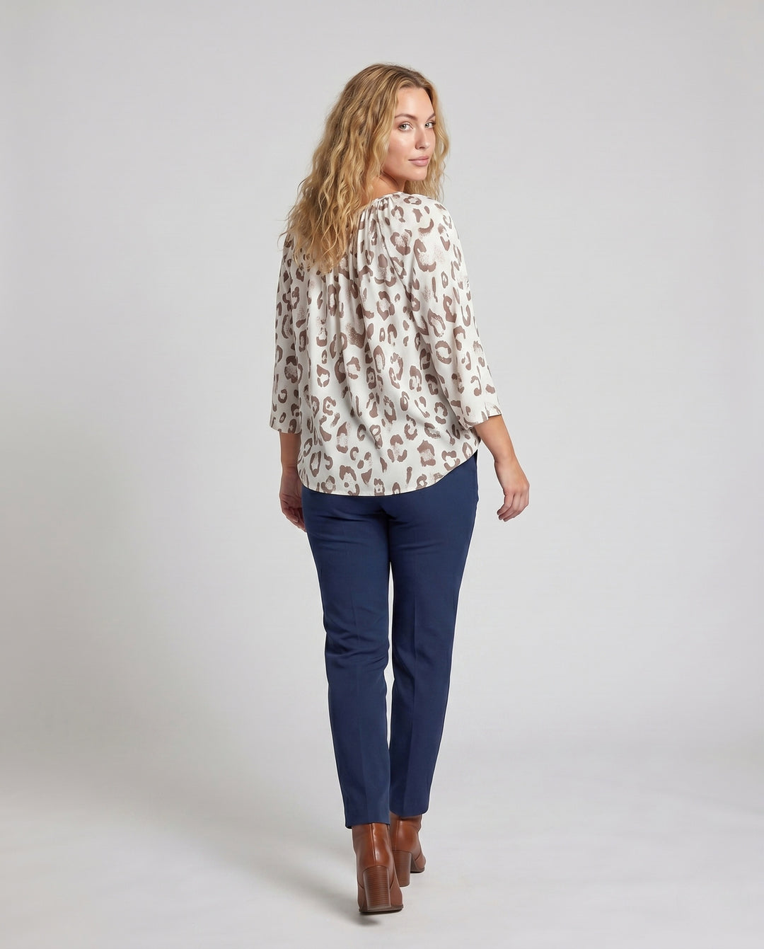 Product 15648542032202 - back_view
