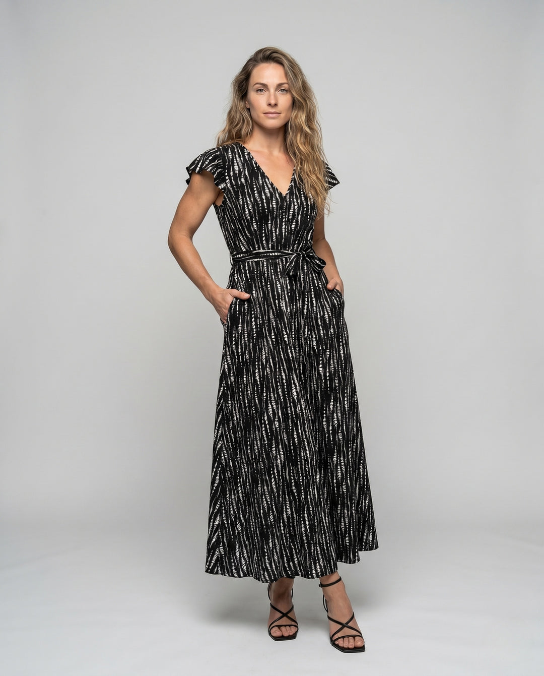 Product 15648544391498 - full_body_front