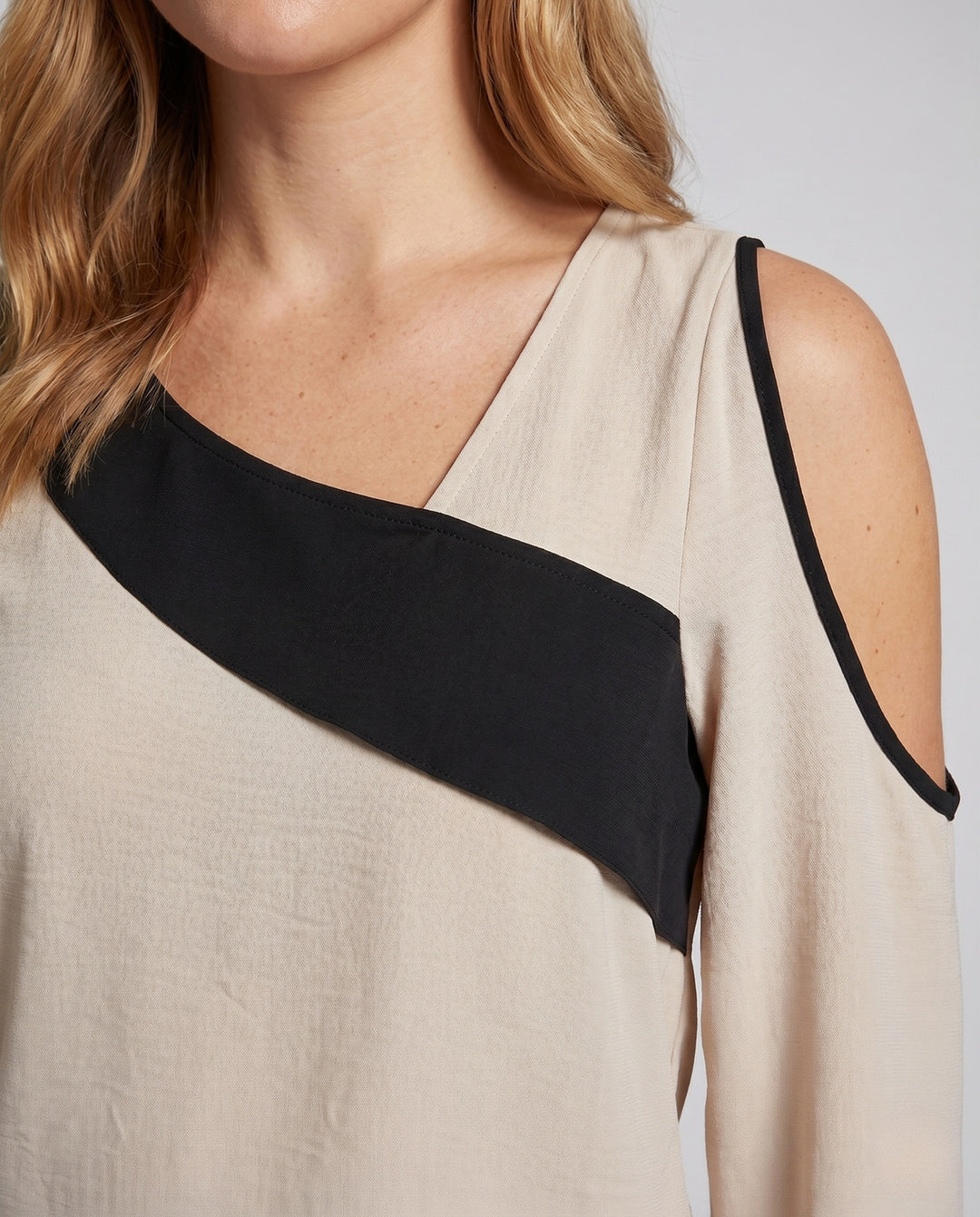 Product 15648545177930 - close_up_detail