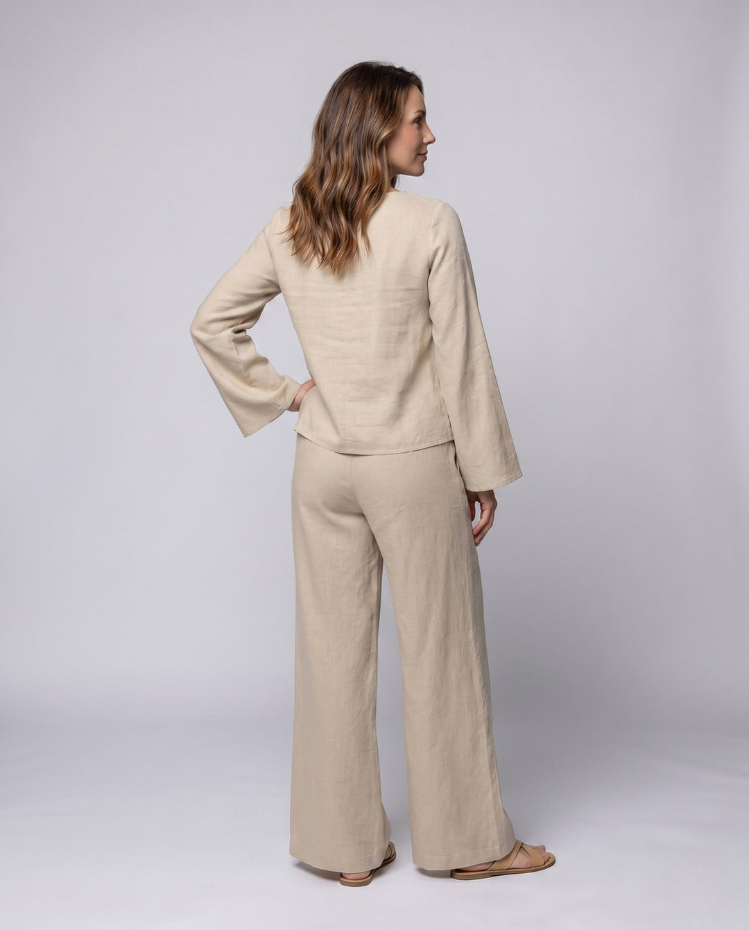 Product 15648546685258 - back_view