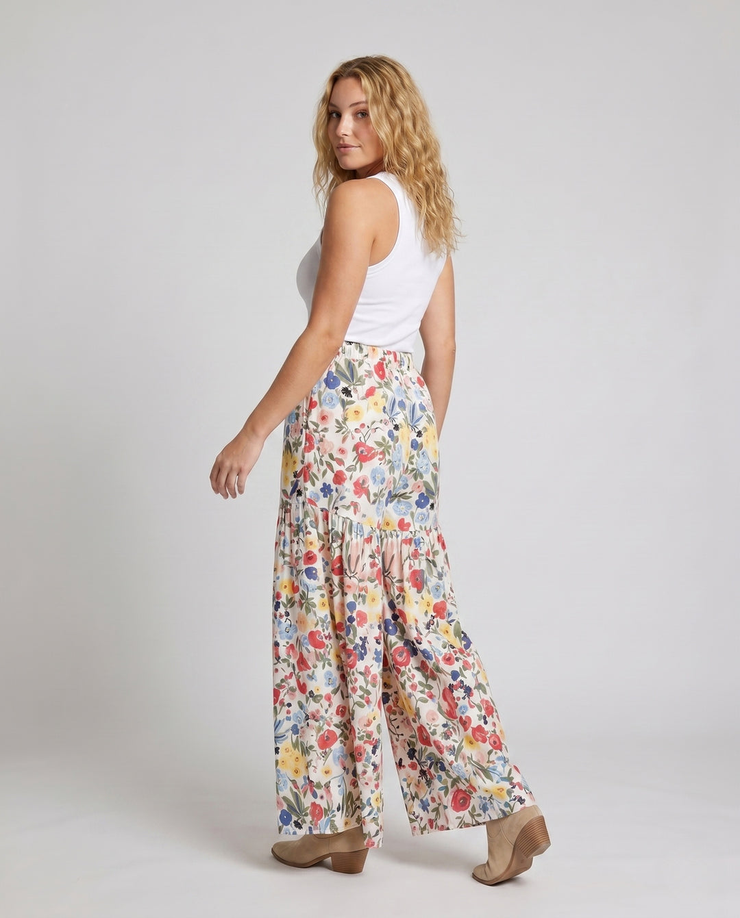Product 15648547766602 - back_view