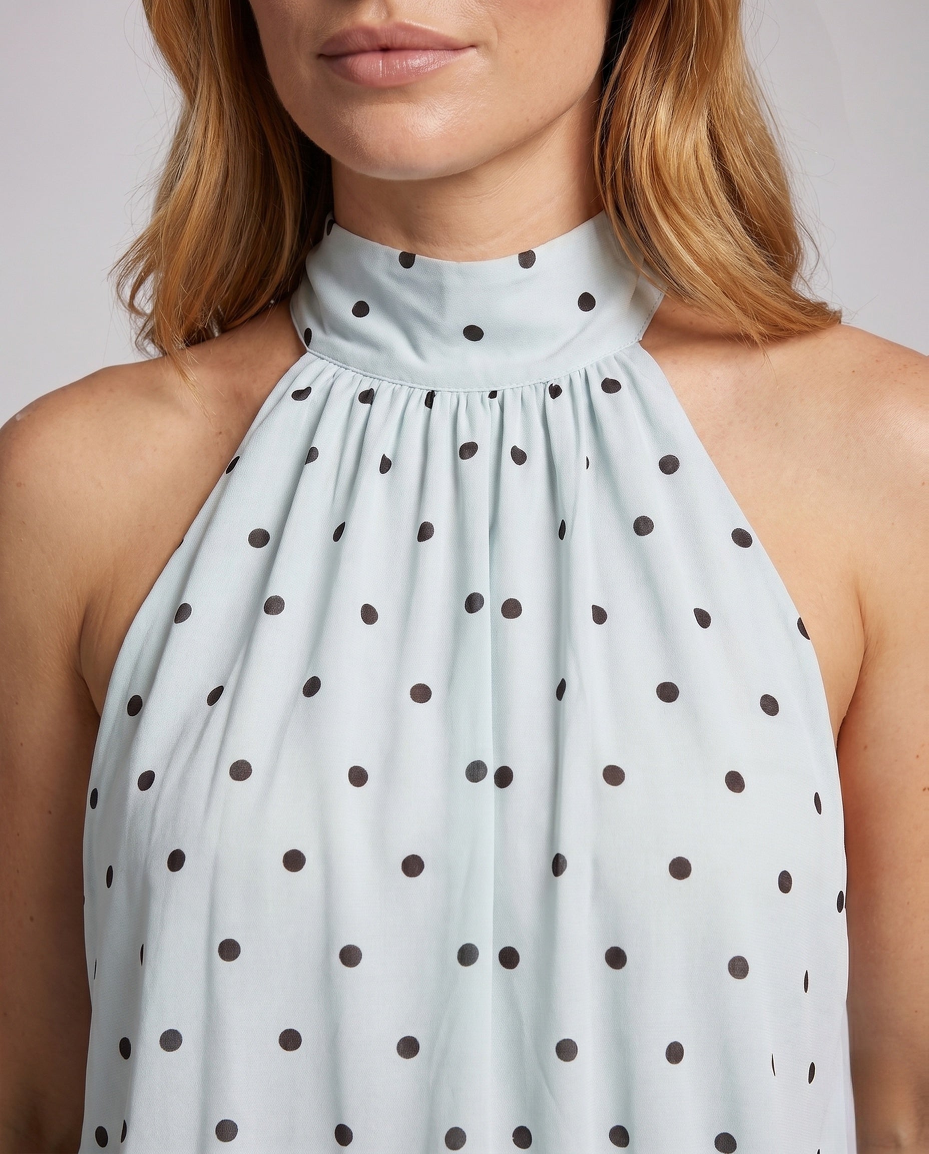 Product 15648668746058 - close_up_detail