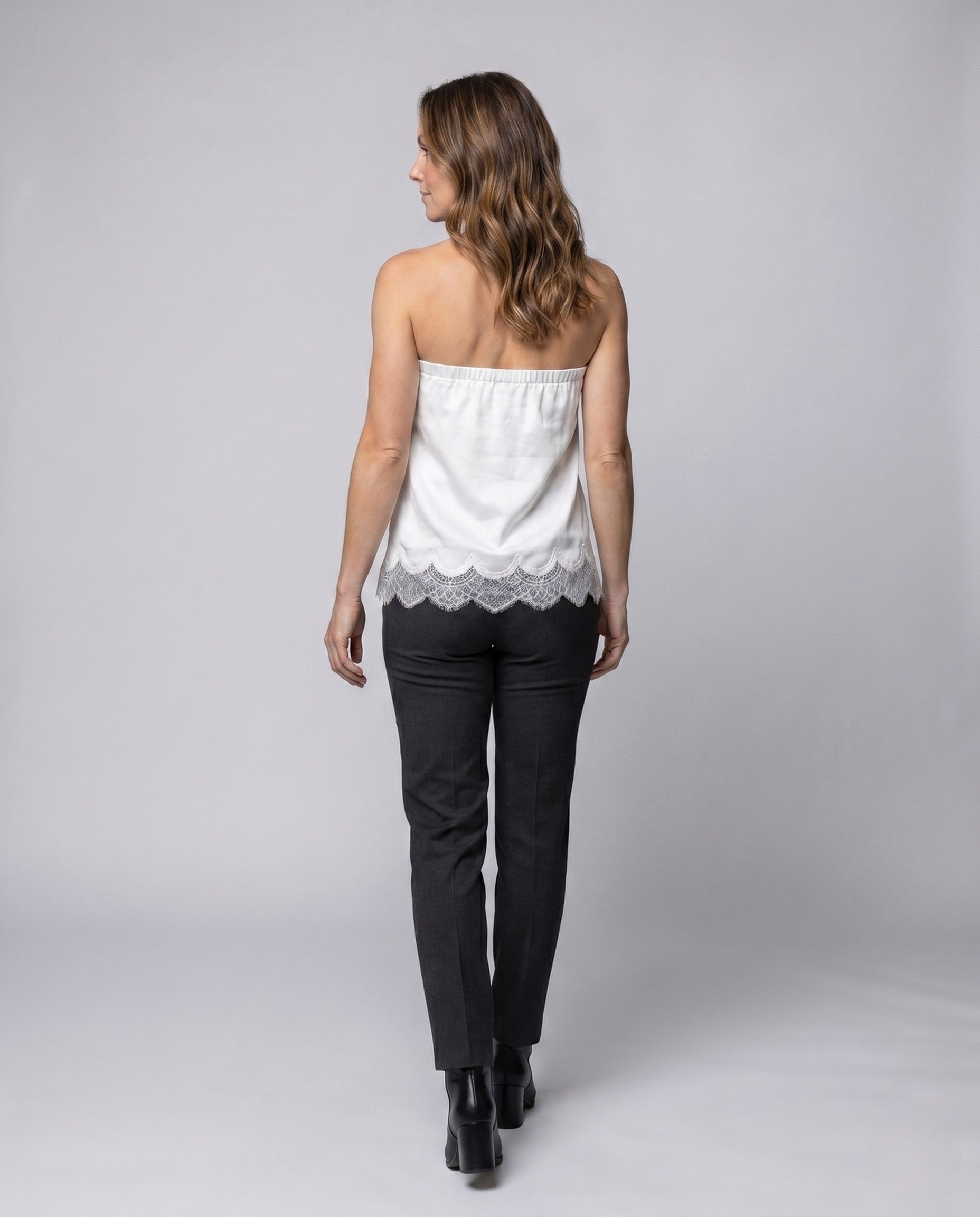 Product 15648669892938 - back_view