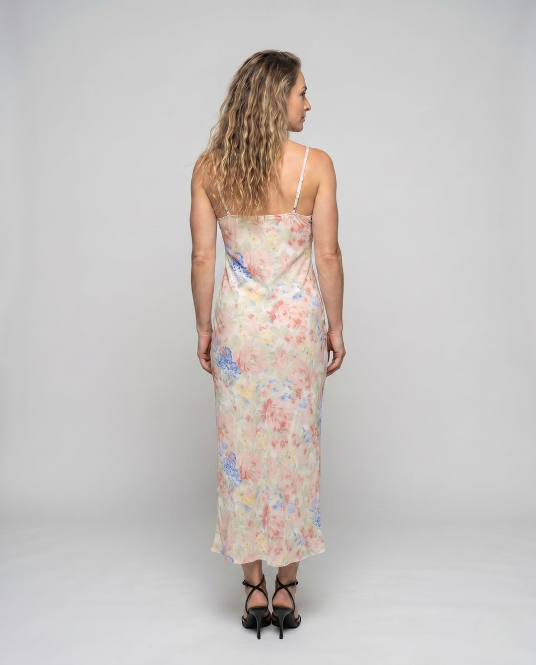 Product 15648671367498 - back_view