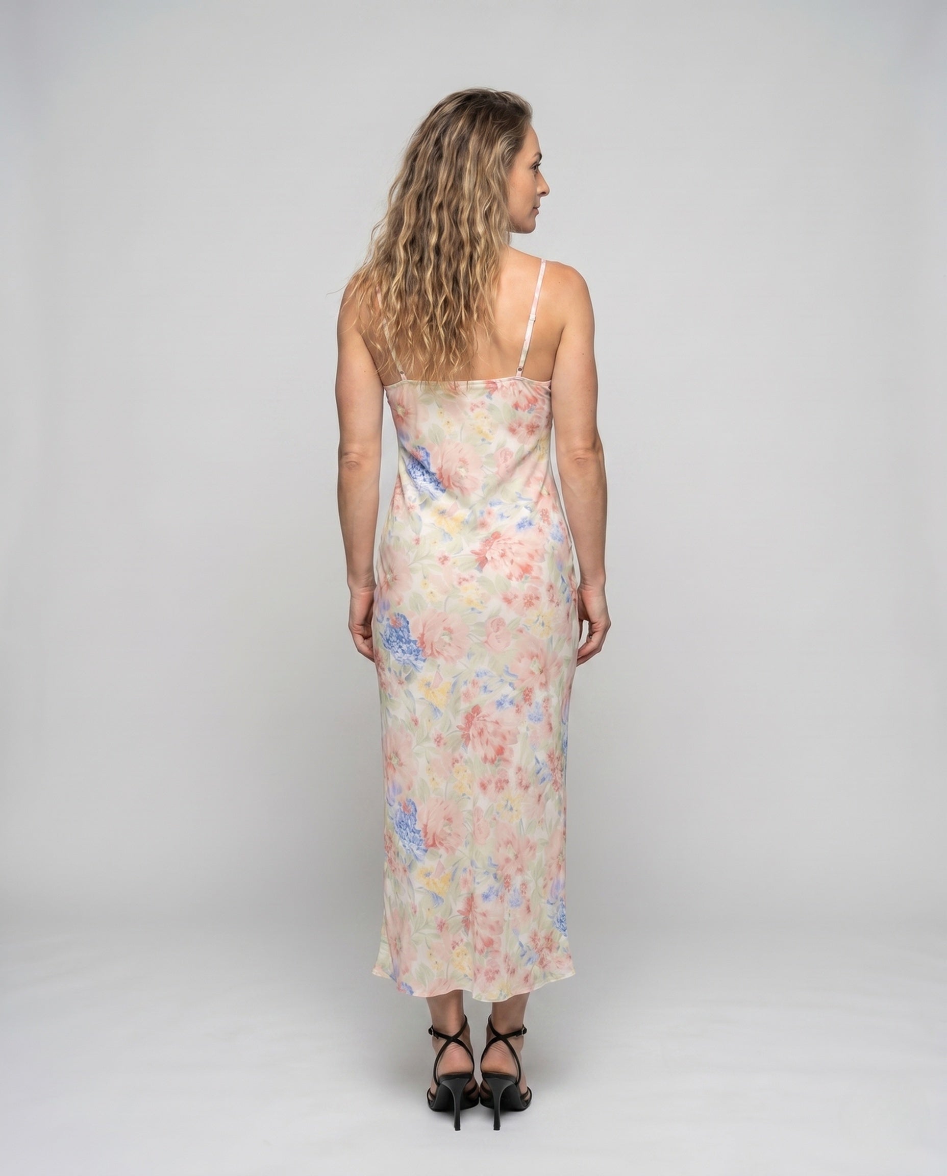 Product 15648671367498 - back_view