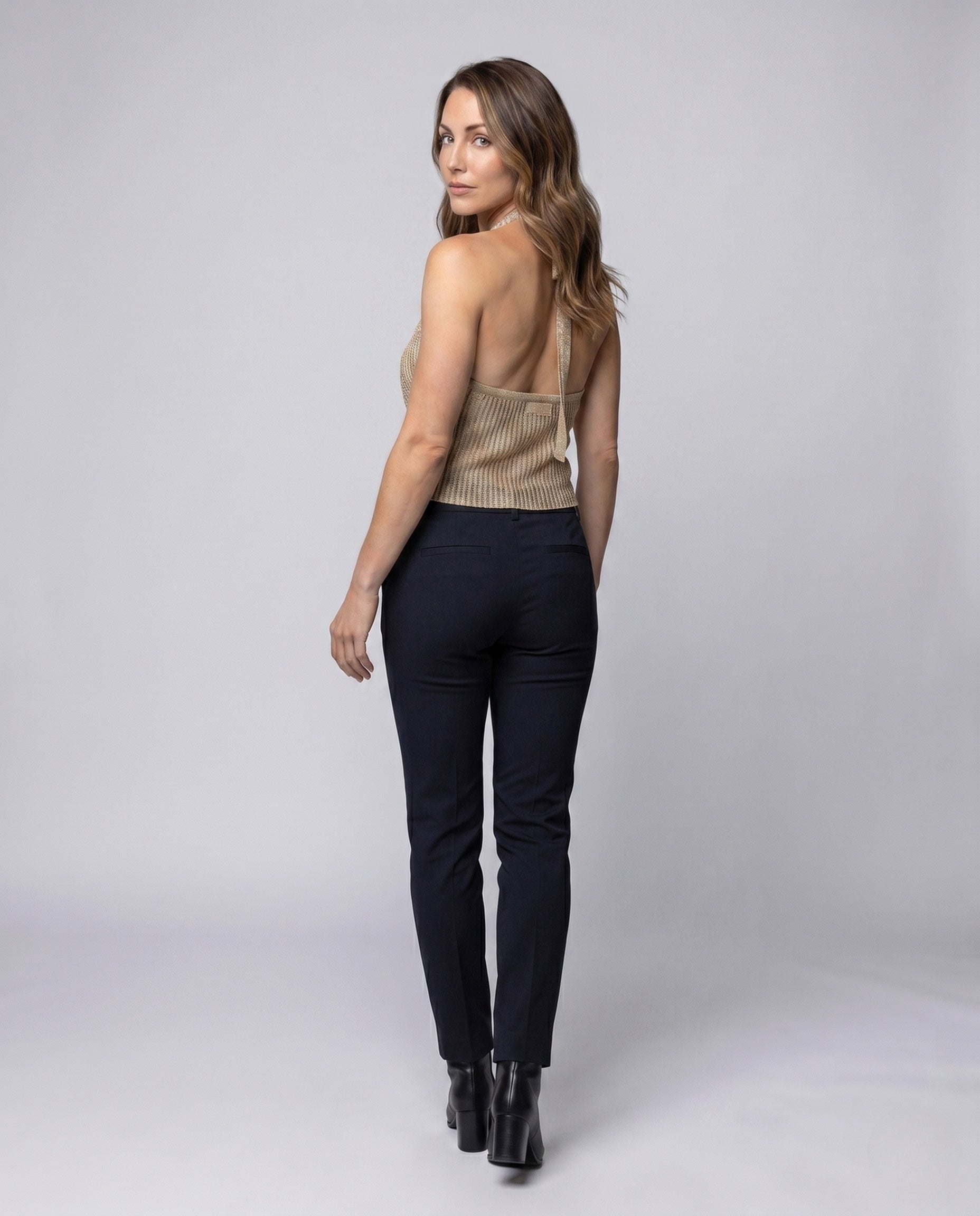 Product 15648681492810 - back_view