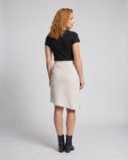 Product 15648697876810 - back_view