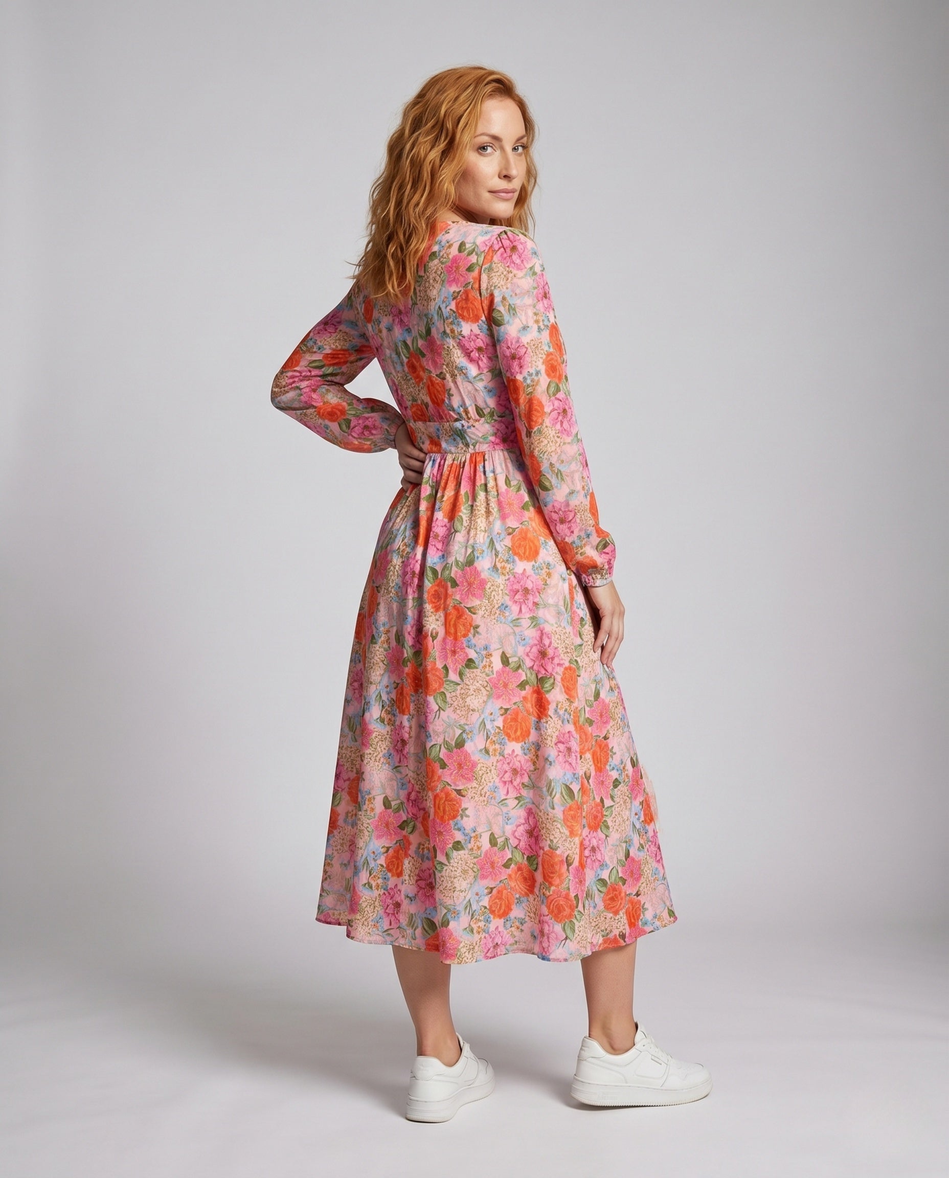 Product 15654599786826 - back_view