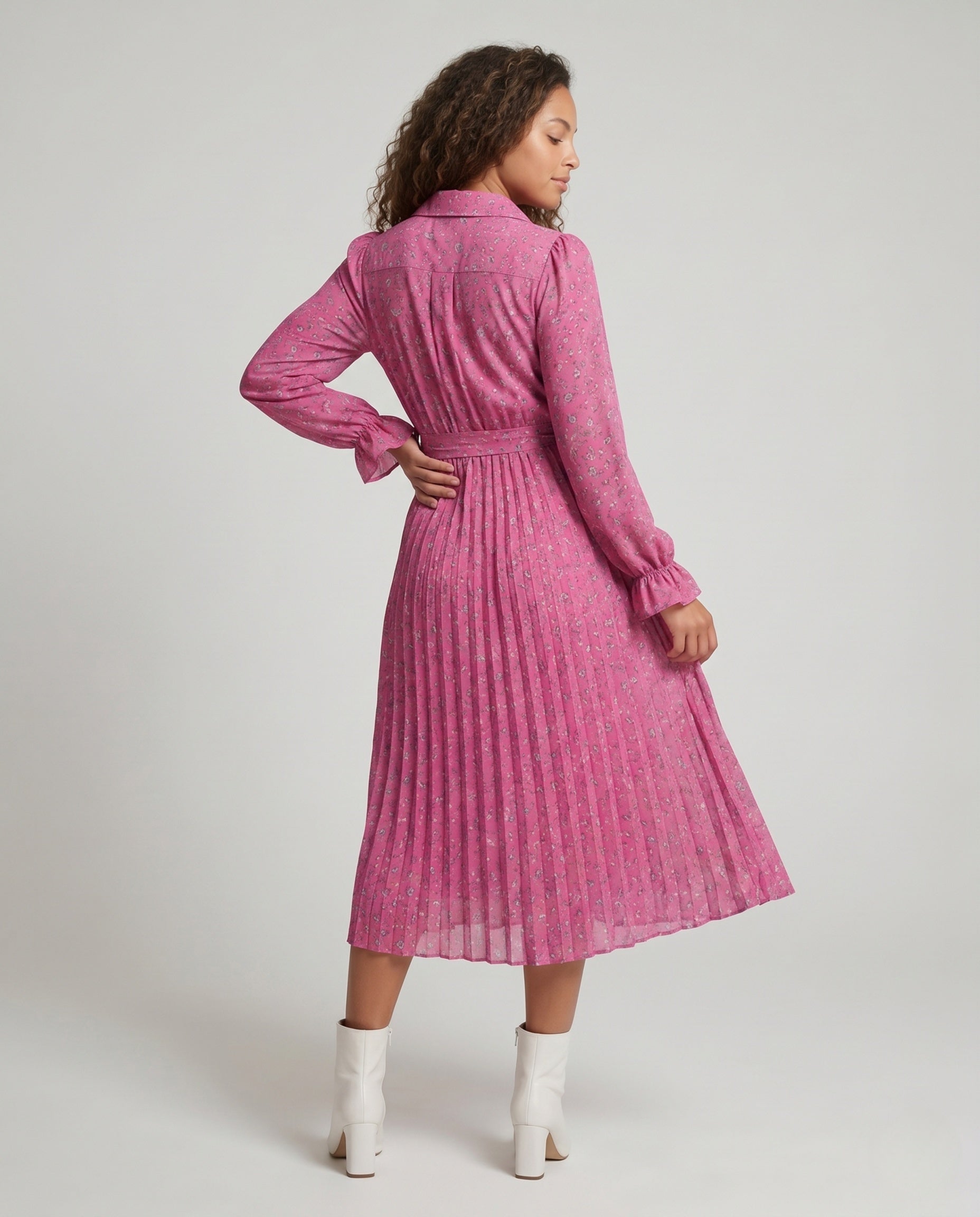 Product 15654603981130 - back_view