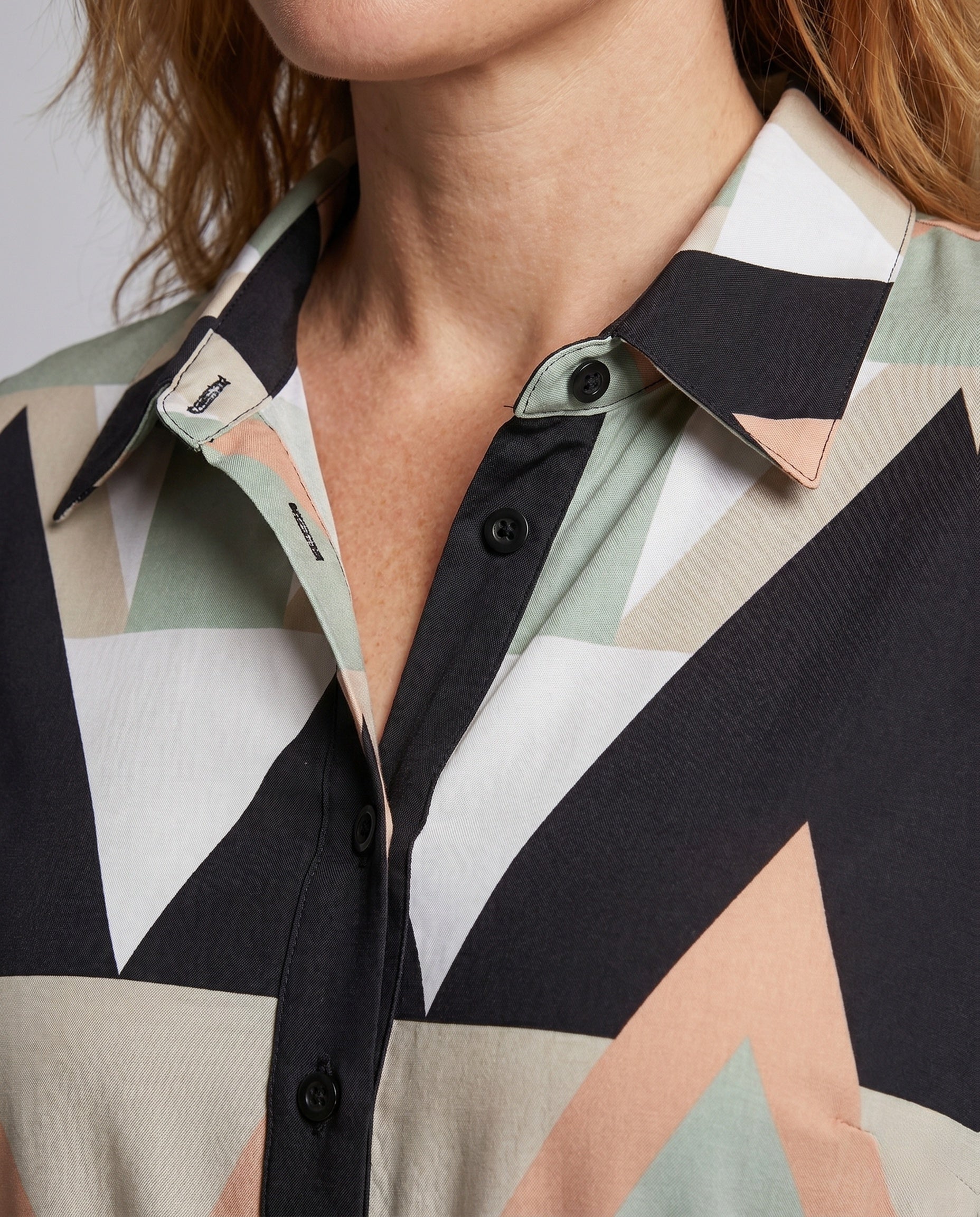 Product 15654612140362 - close_up_detail