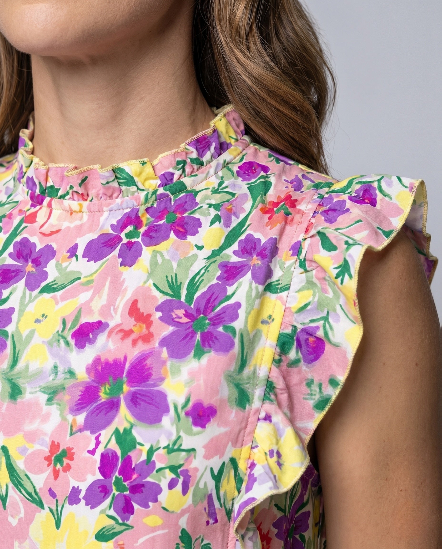 Product 15654612631882 - close_up_detail