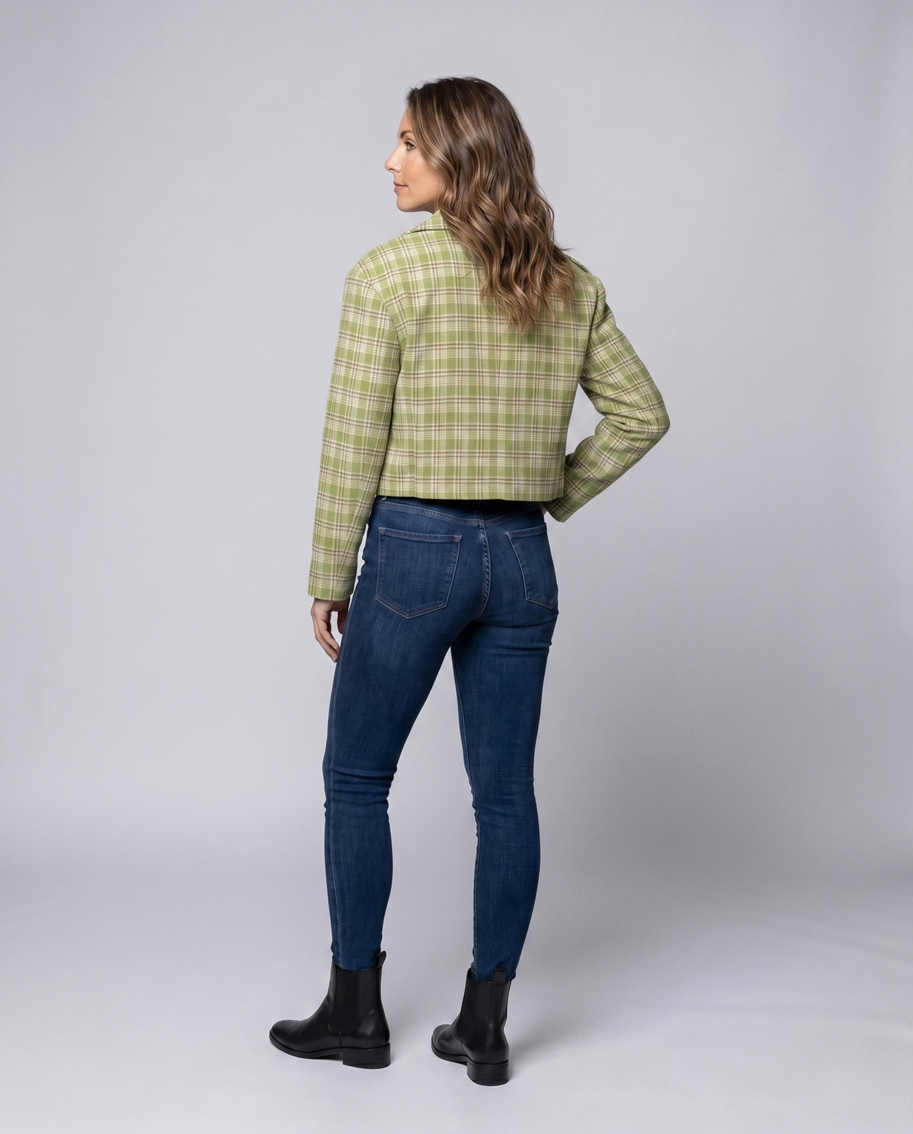 Product 15654612828490 - back_view