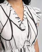 Product 15654615318858 - close_up_detail