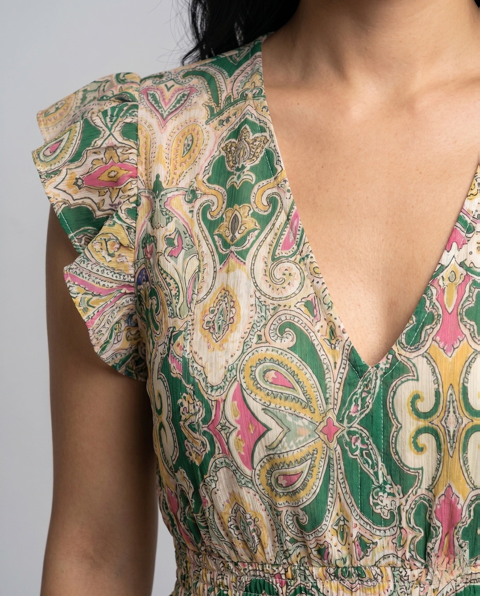 Product 15654615384394 - close_up_detail