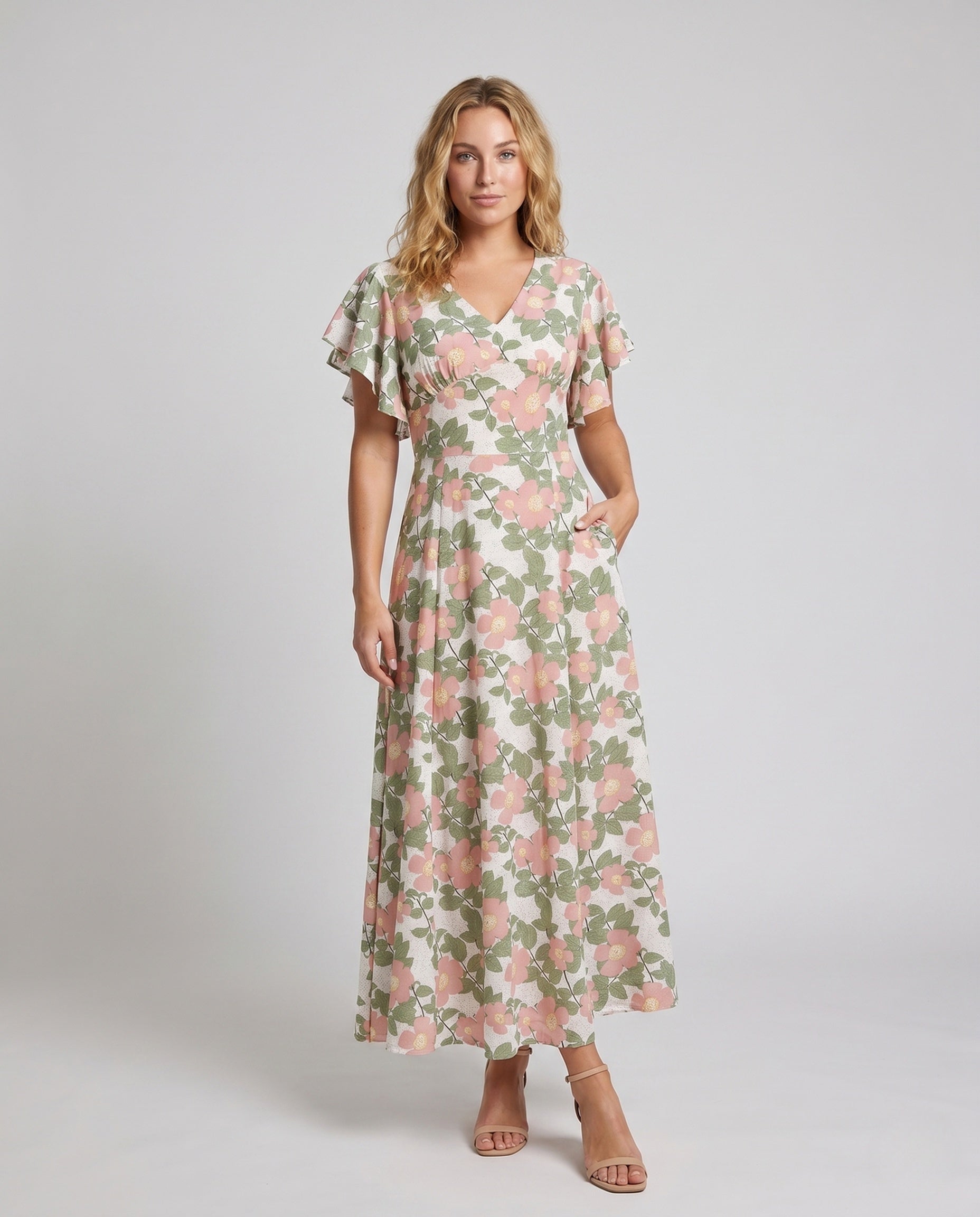 Product 15654618562890 - full_body_front
