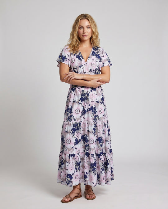 Product 15654618759498 - full_body_front