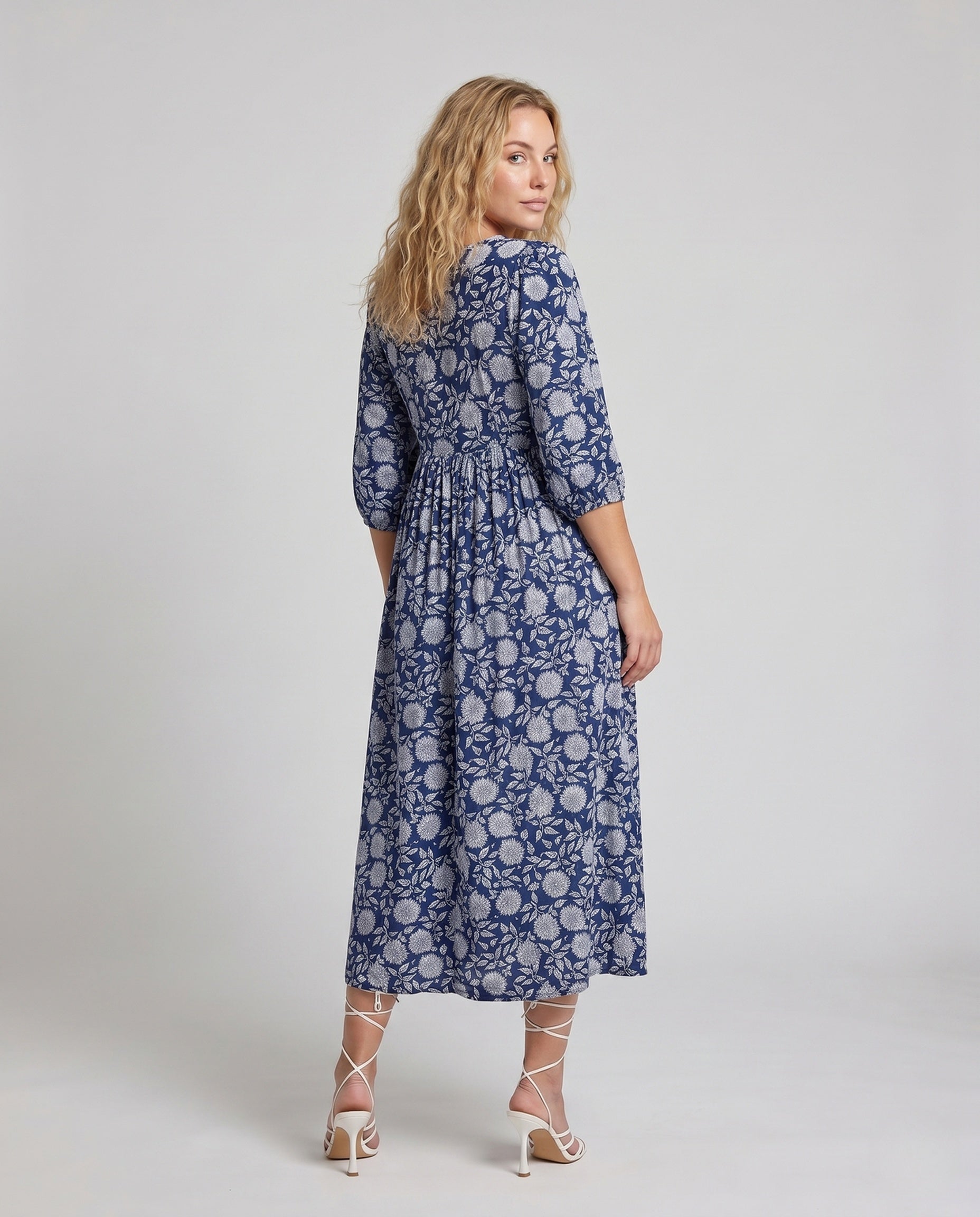 Product 15654618825034 - back_view