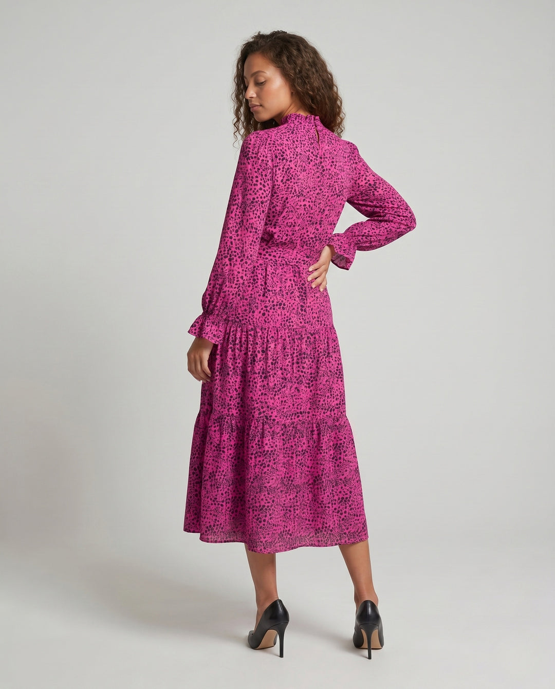 Product 15654619840842 - back_view