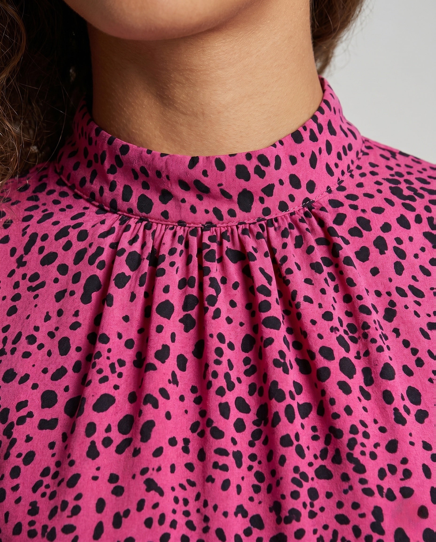 Product 15654619840842 - close_up_detail