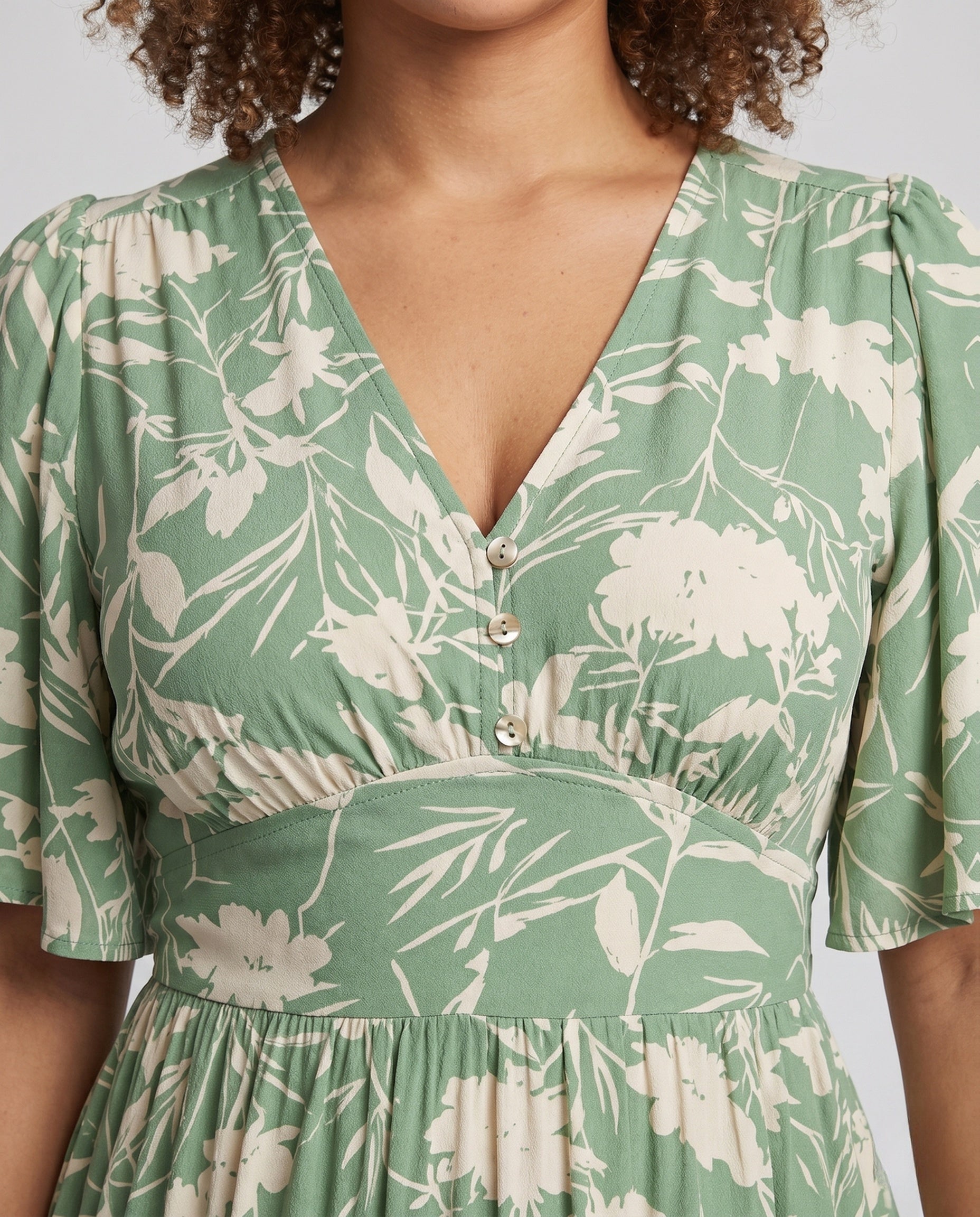 Product 15654621675850 - close_up_detail