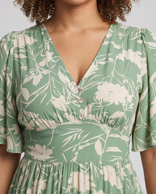 Product 15654621675850 - close_up_detail