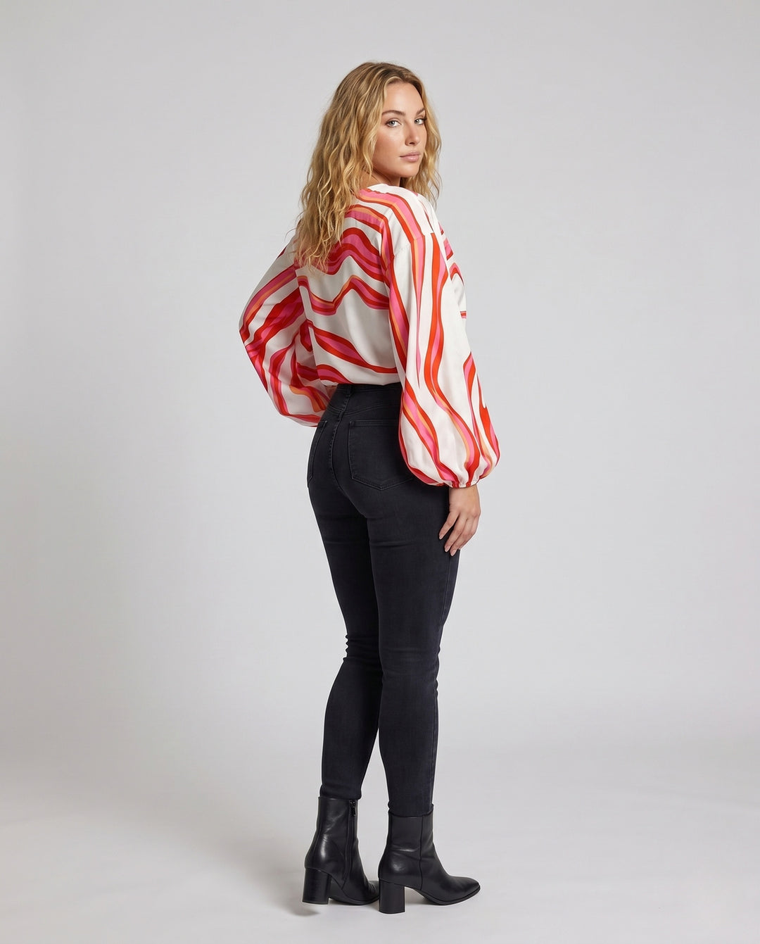 Product 15654622527818 - full_body_front
