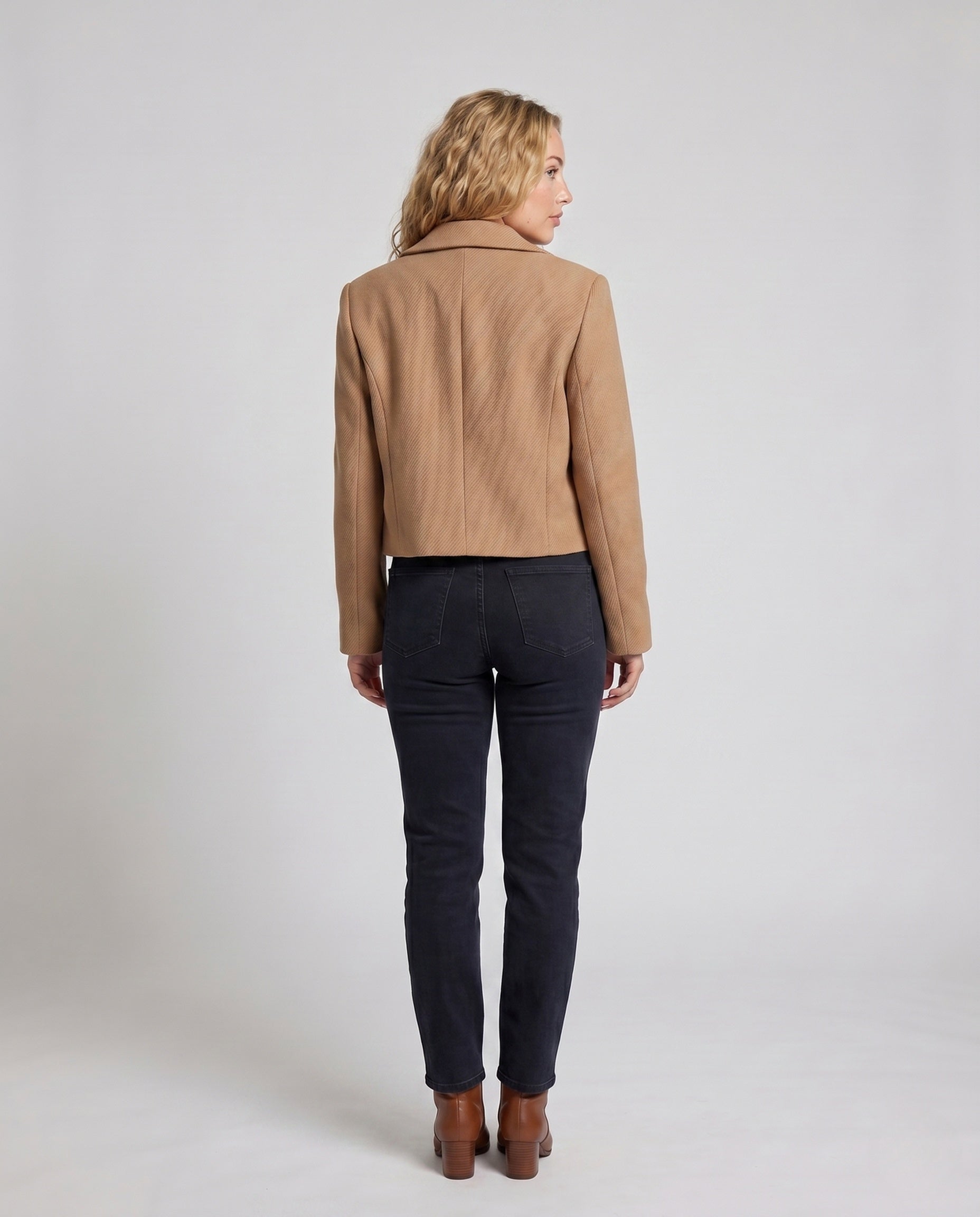 Product 15654623183178 - back_view