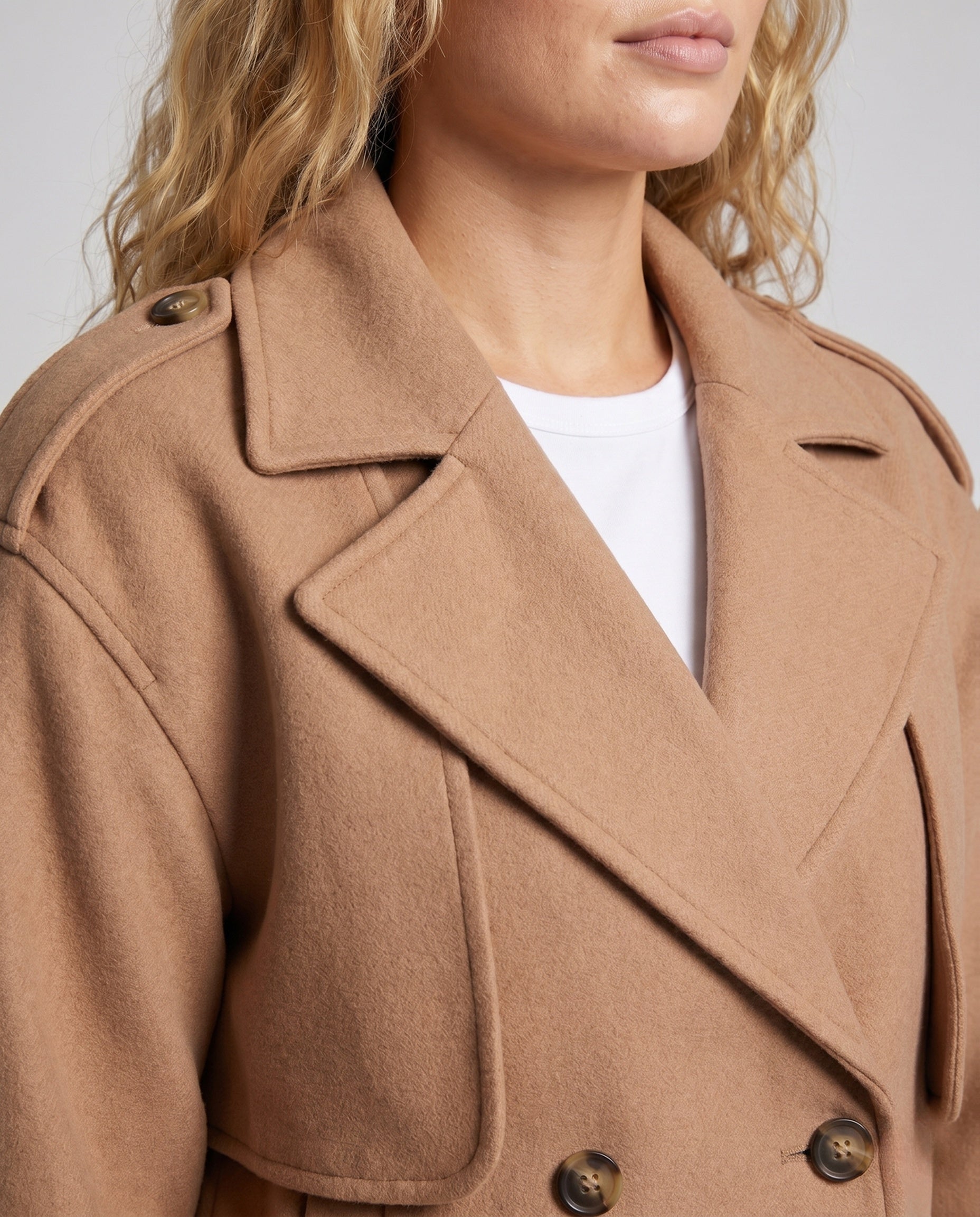 Product 15654623248714 - close_up_detail