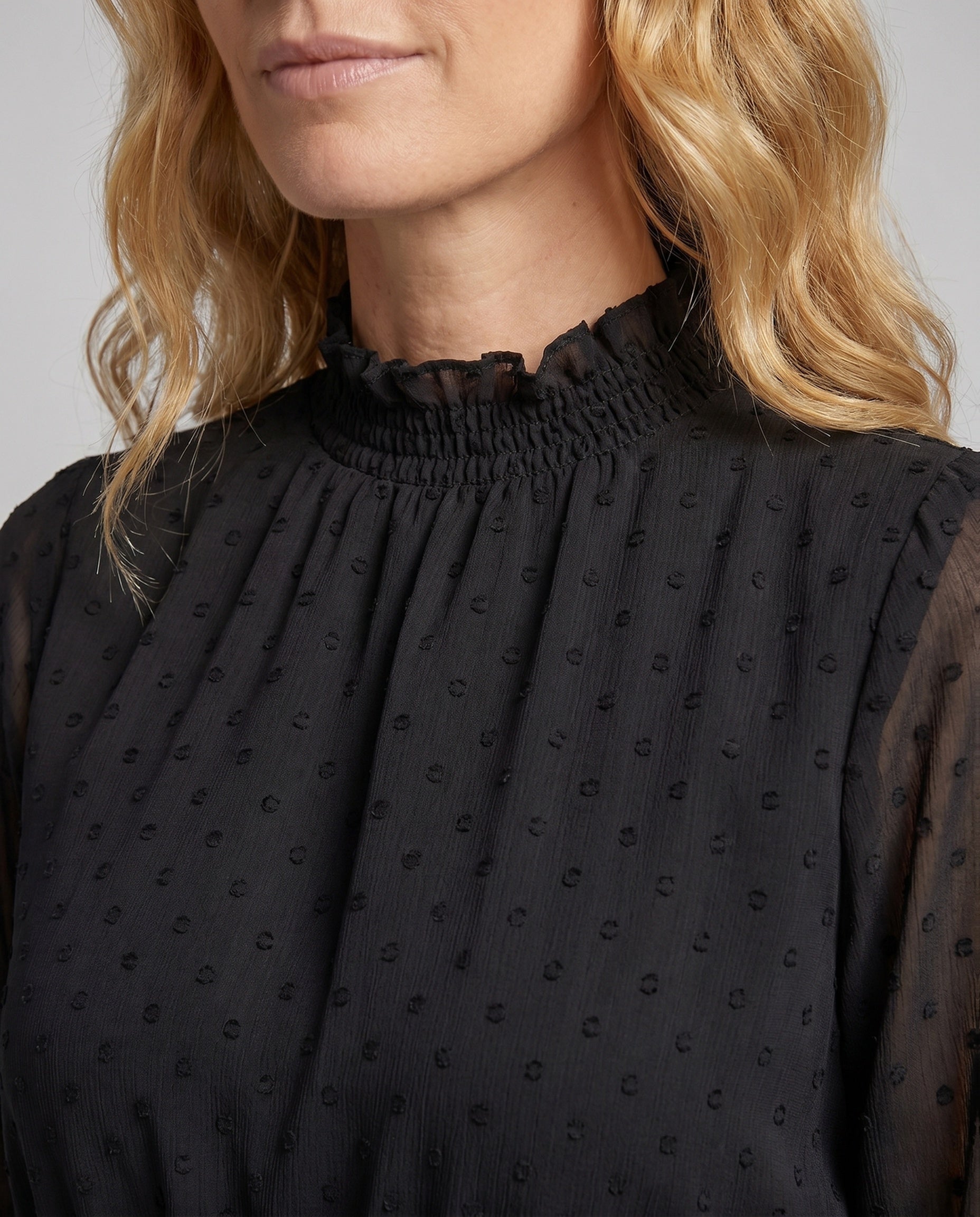 Product 15654623478090 - close_up_detail